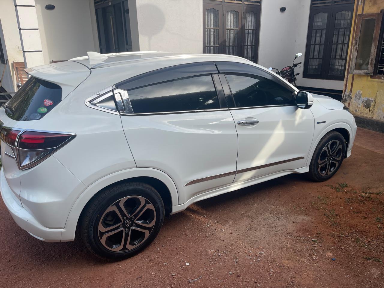 Honda Vezel 2015