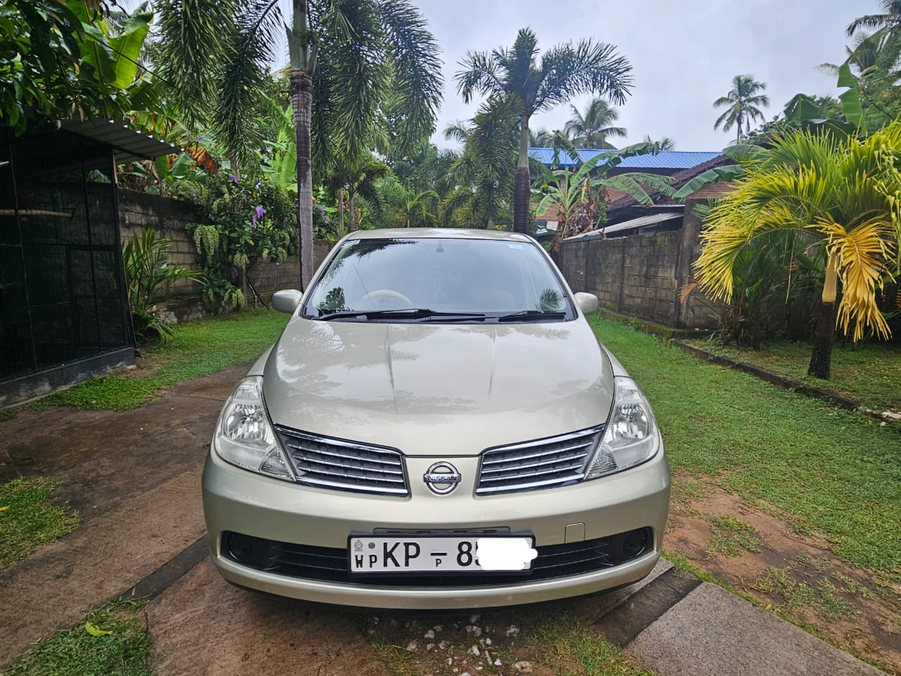Nissan Tiida 2007