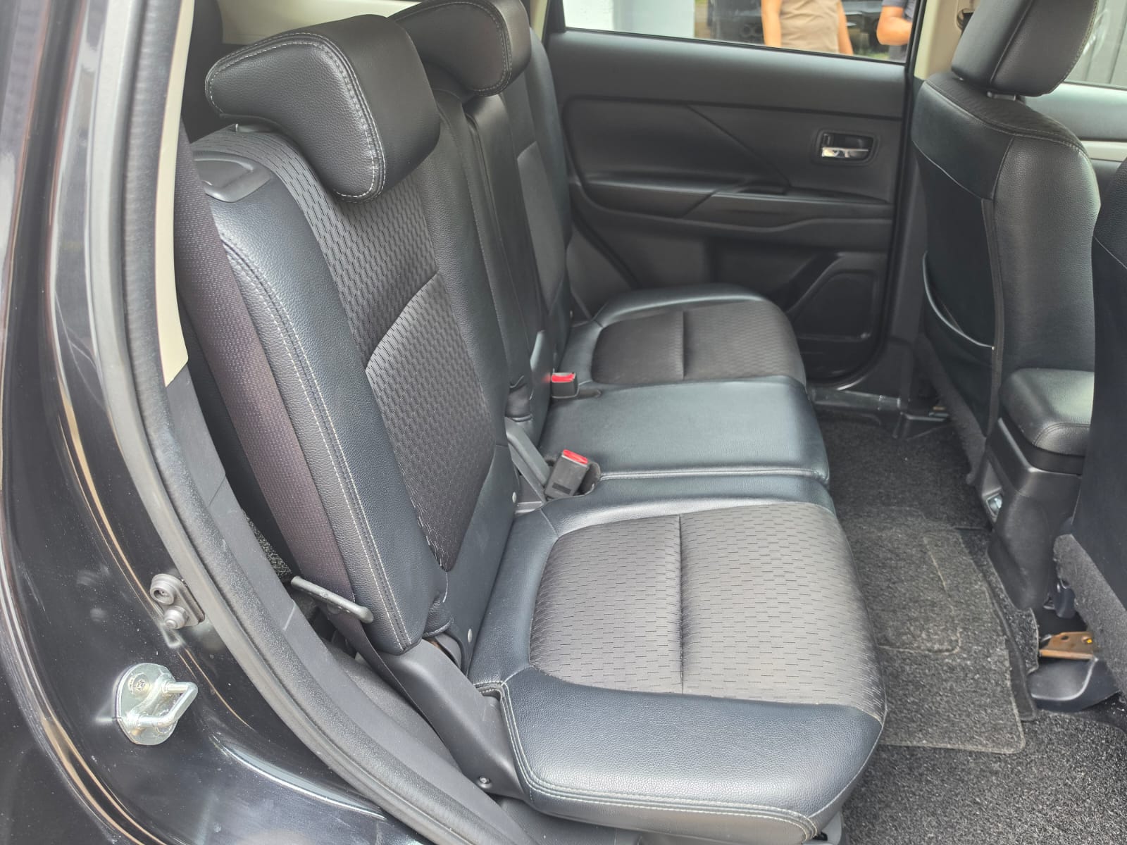 Mitsubishi Outlander 2013