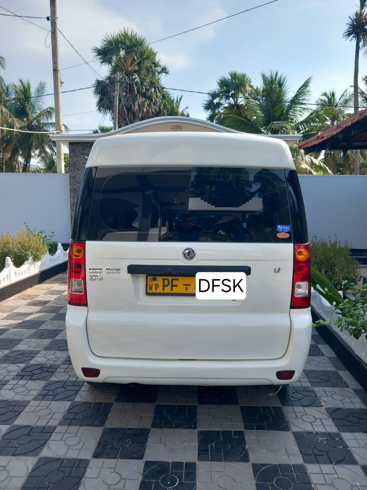 DFSK V27 2014