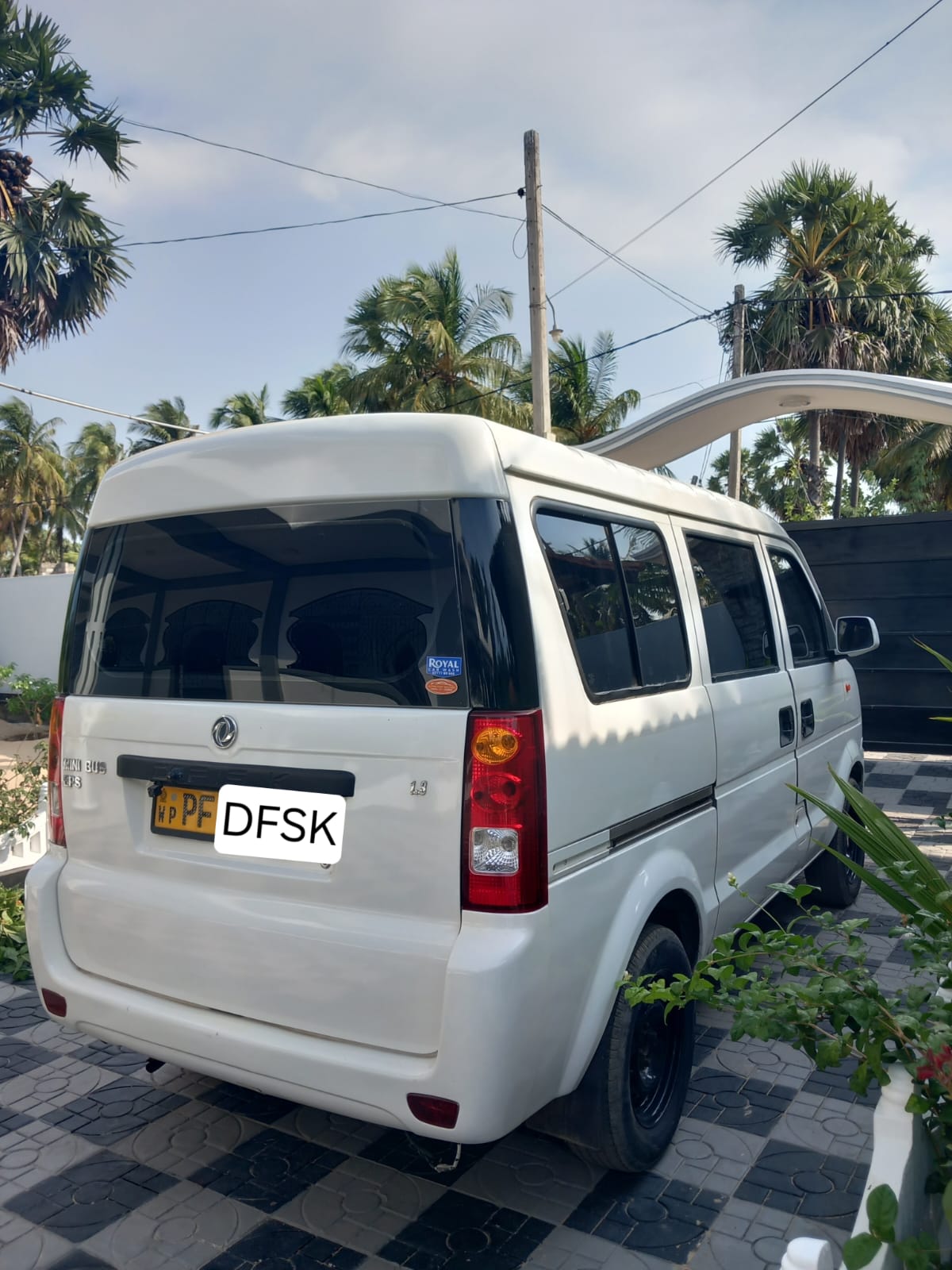 DFSK V27 2014
