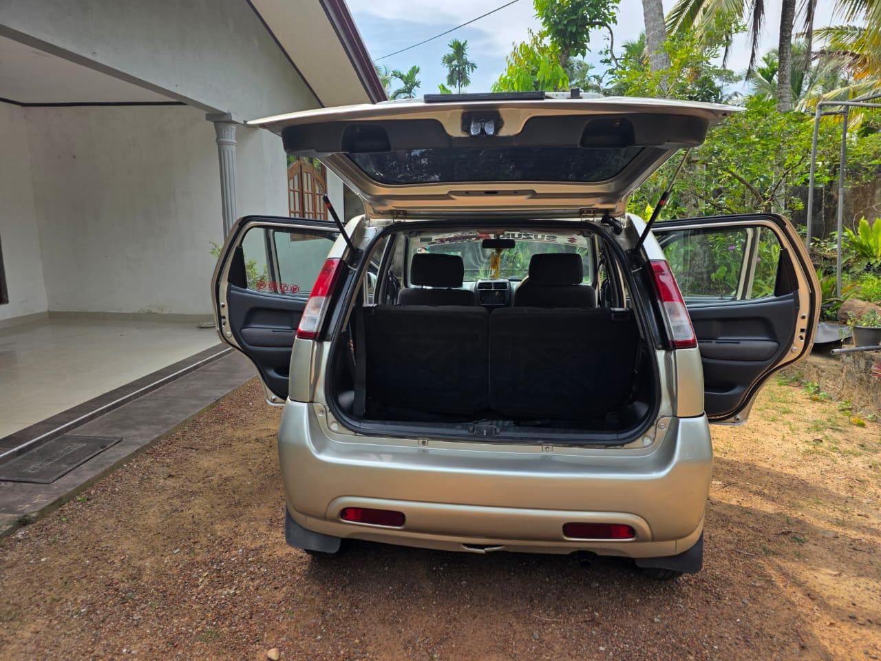 Suzuki Swift 2004