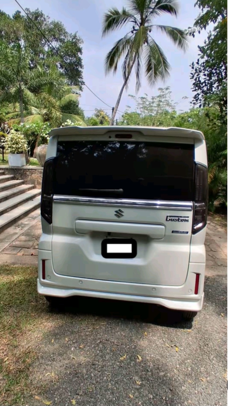 Suzuki Spacia 2025