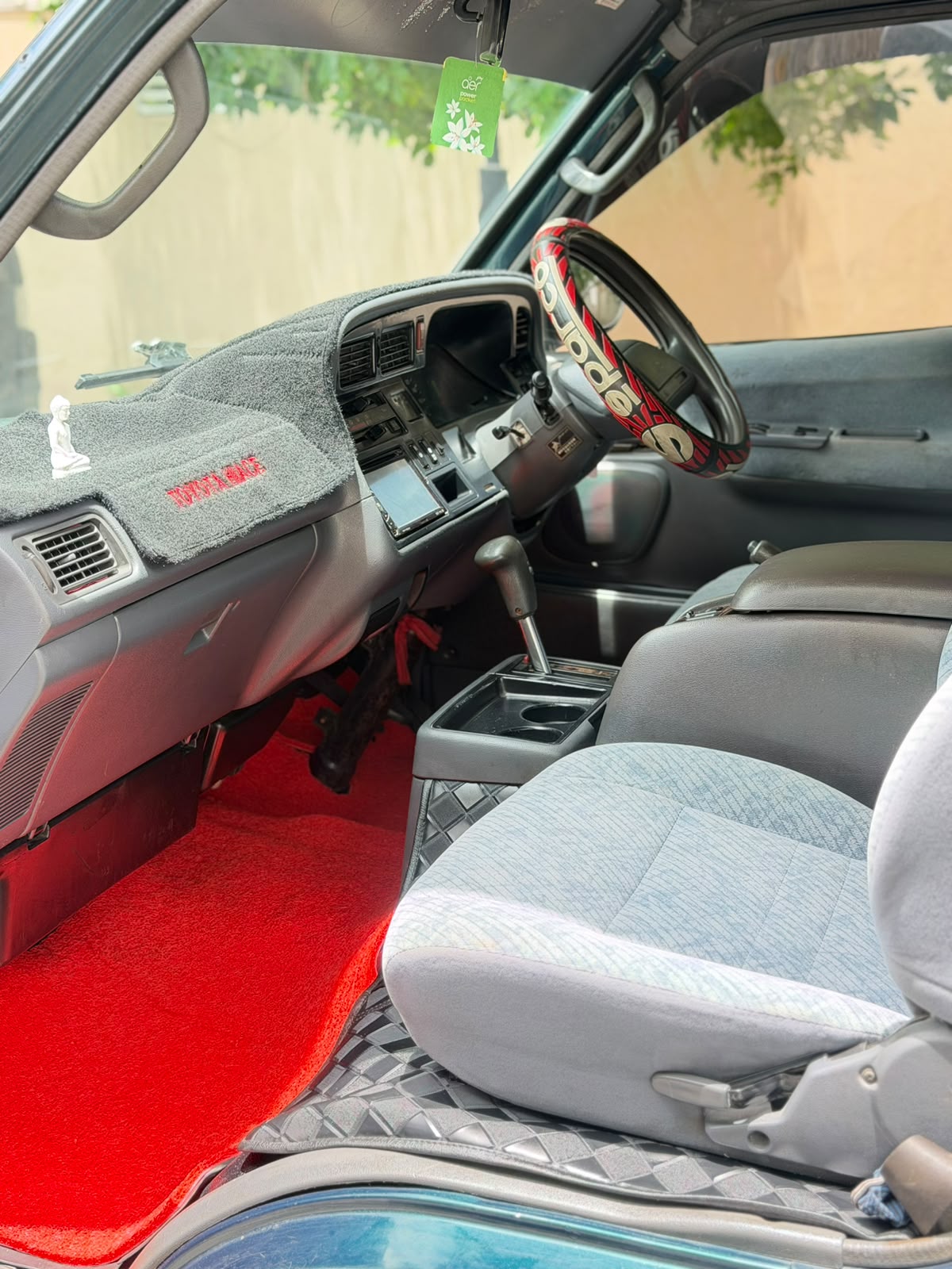 Toyota Dolphin Long 1995