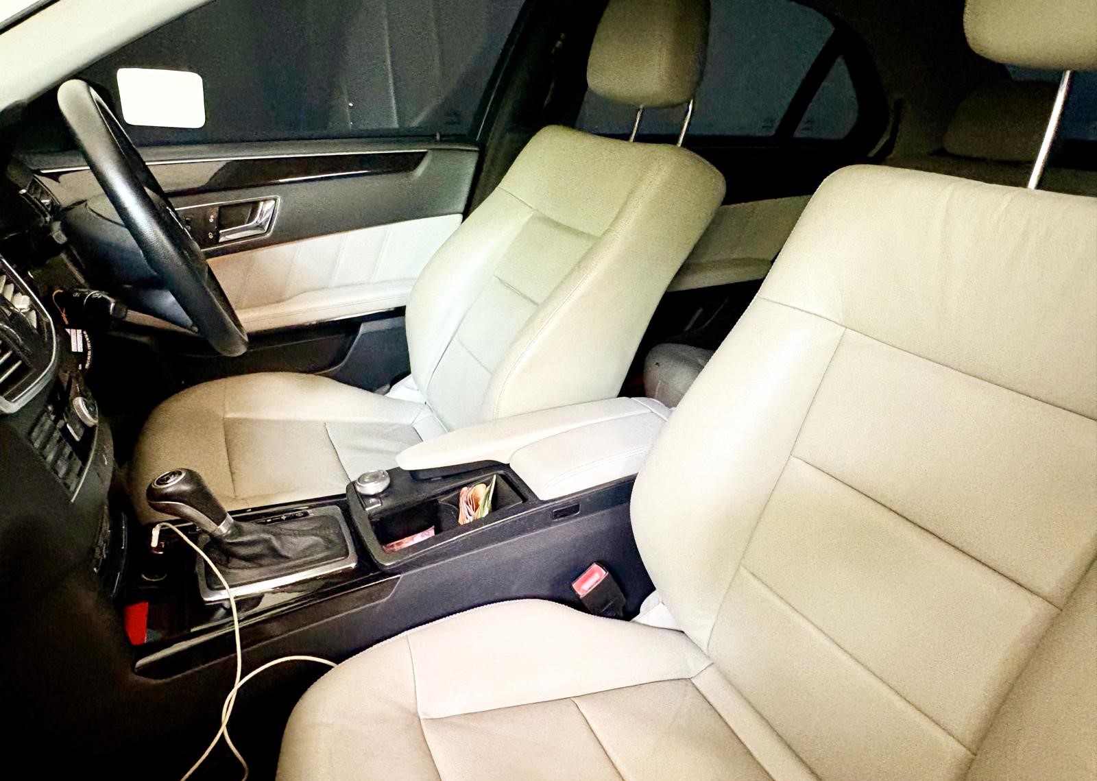 Mercedes Benz E200 2011