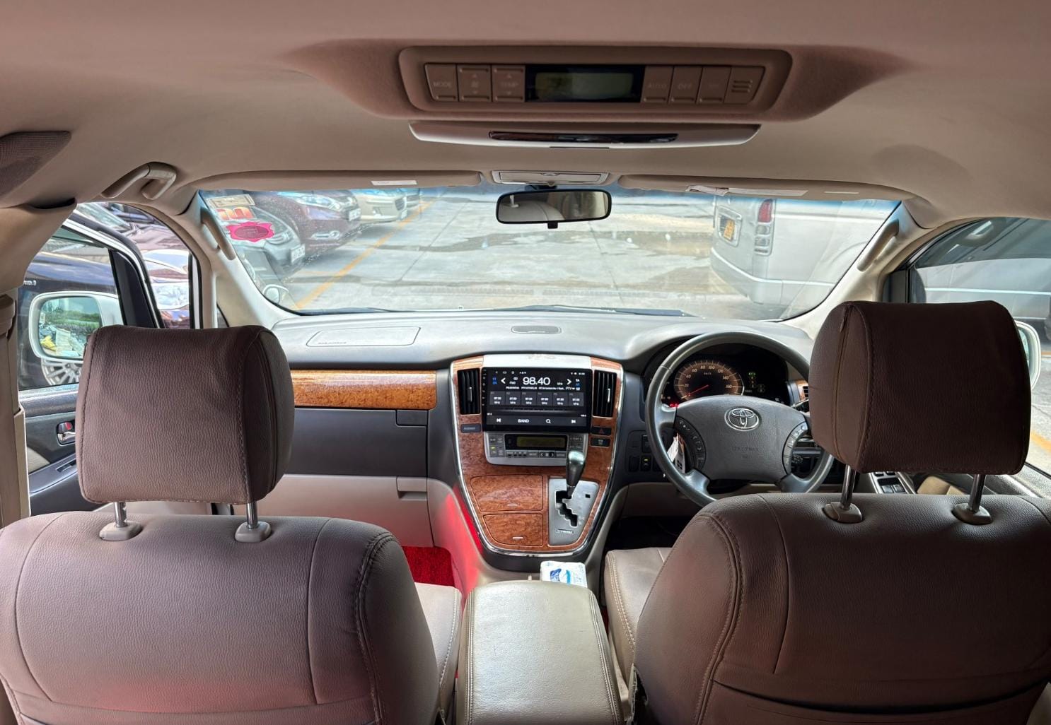 Toyota 2011 Alphard