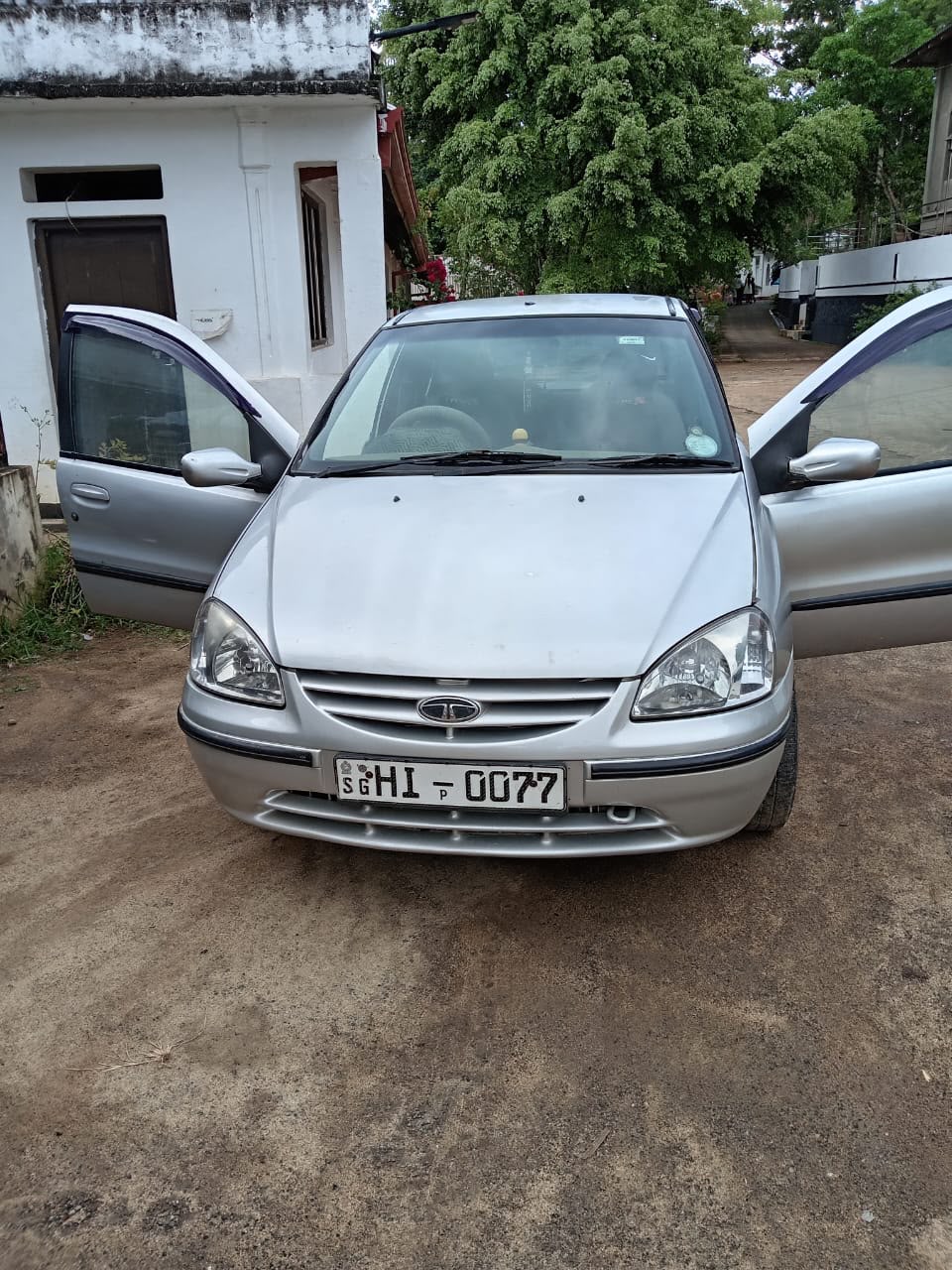 Tata Indica 2004
