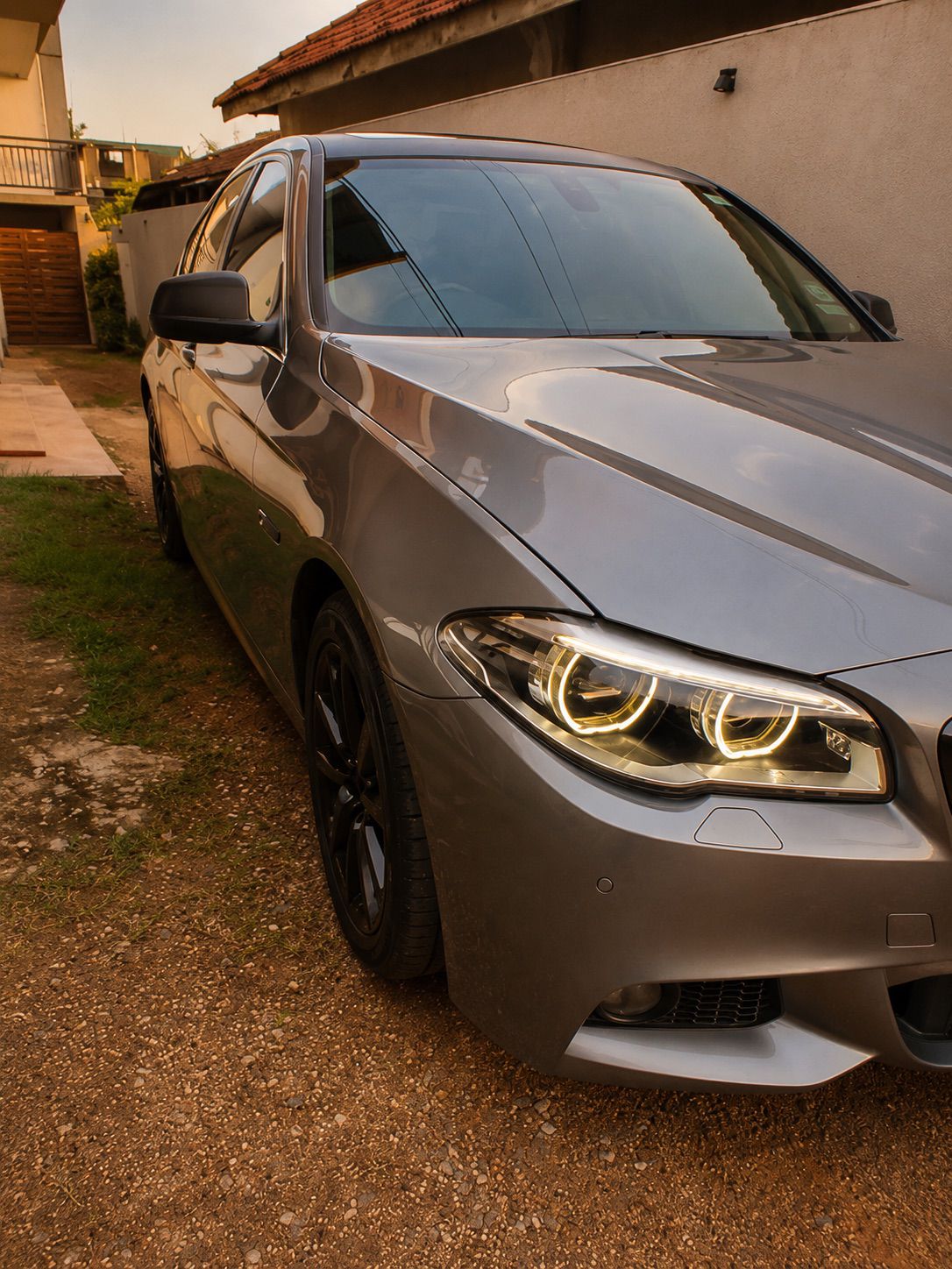 BMW 528i 2011