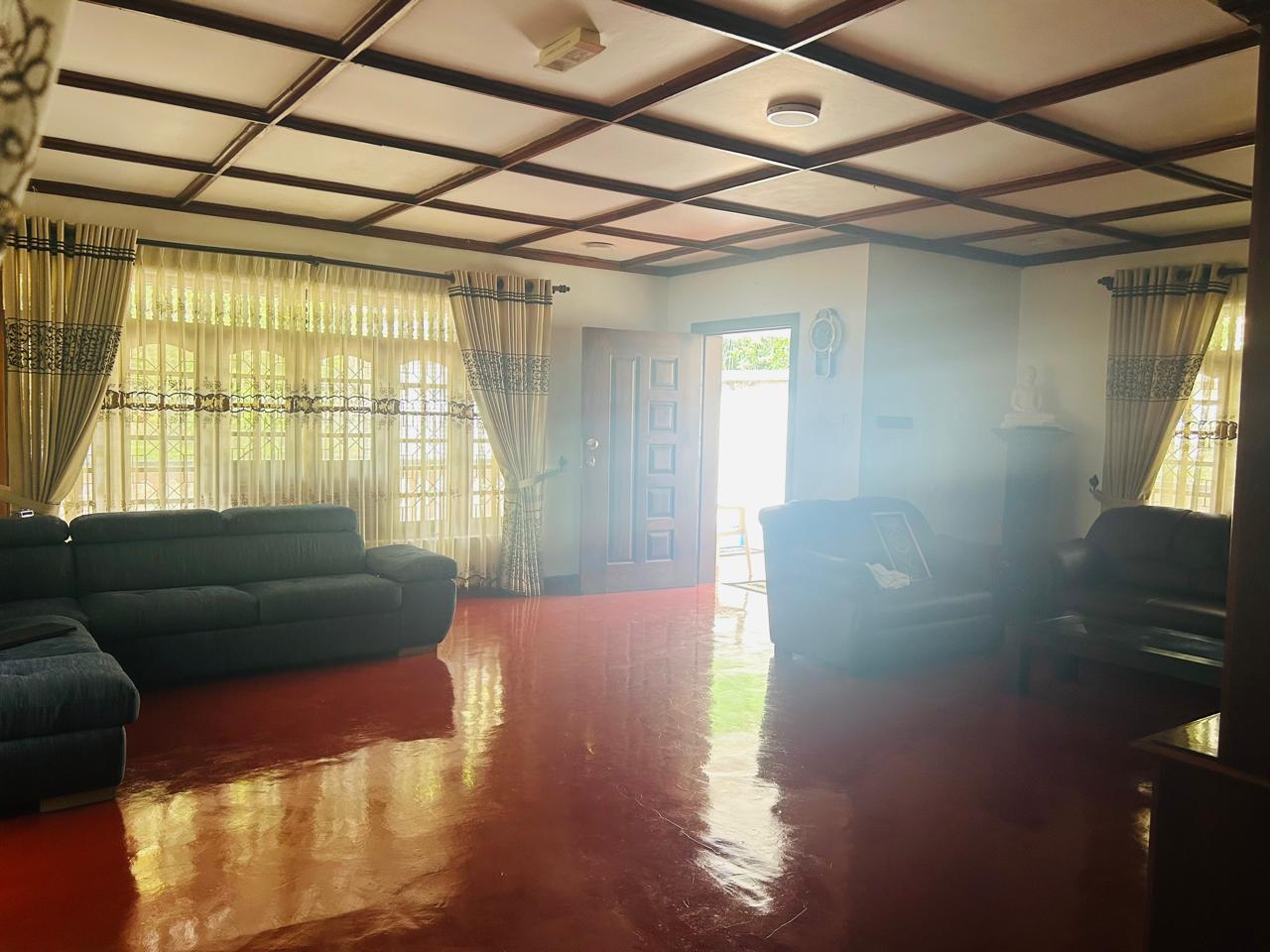 House For Sale In Gannoruwa Peradeniya