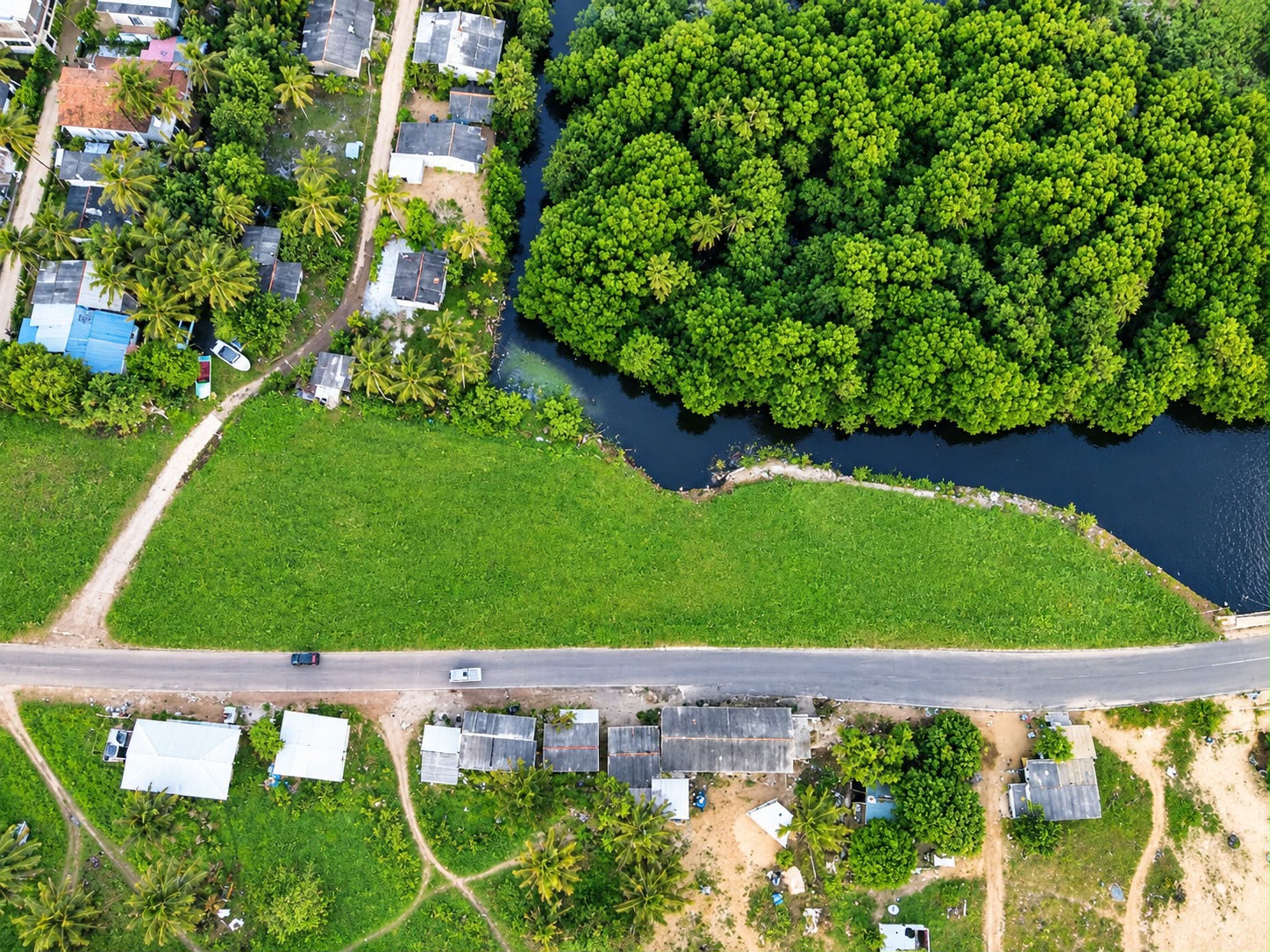 Commercial and Tourism Hotel Land for Sale in Uswetakeiyawa Wattala