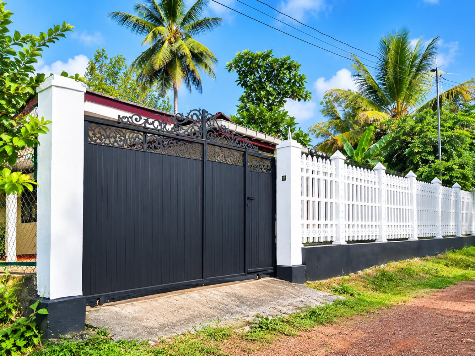 With All Amenities 3 Bed House For Sale – Nittambuwa / Pasyala