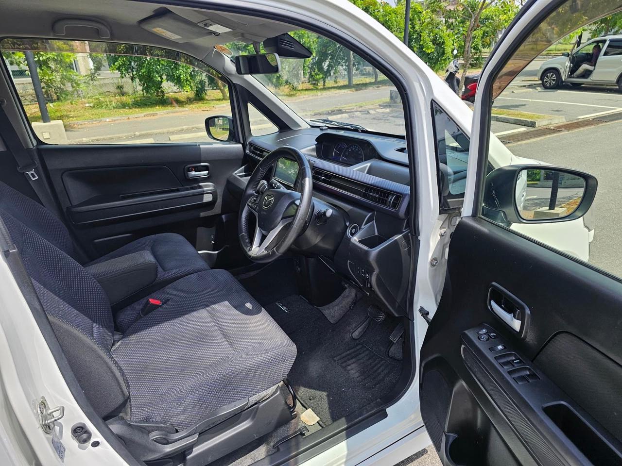 Mazda Flair 2018