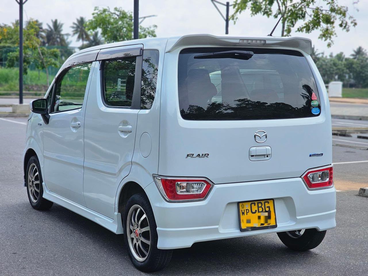 Mazda Flair 2018