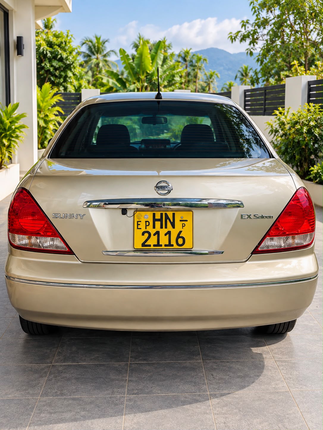 Nissan Sunny 2003