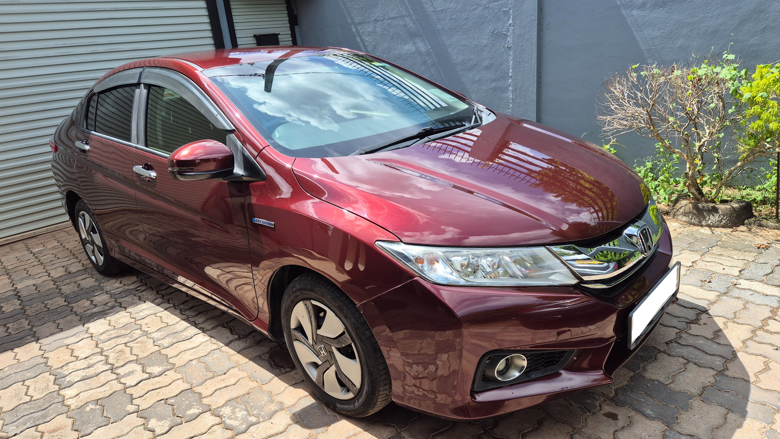 Honda Grace 2014