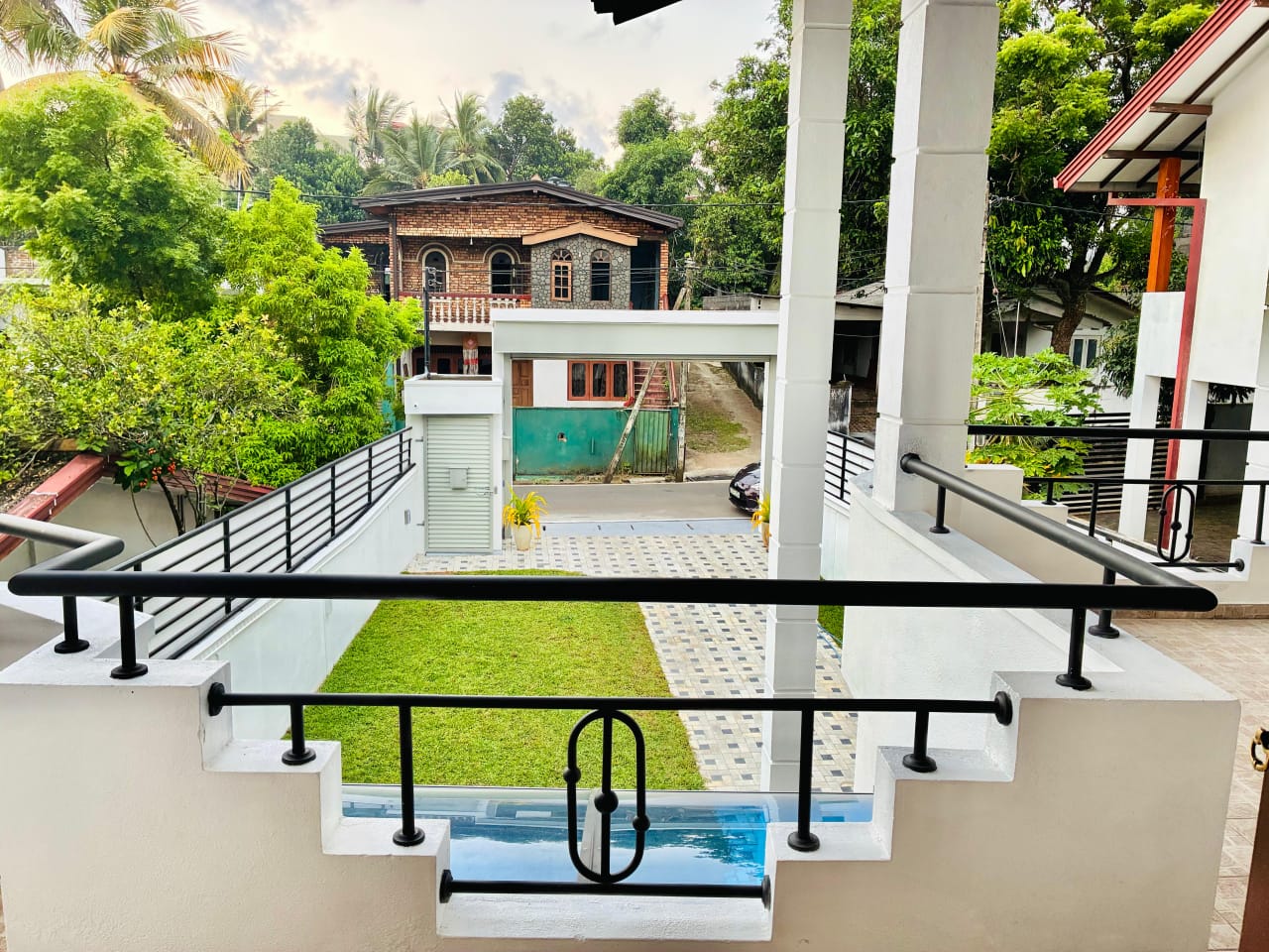 Modernized 2 Storey House for Sale in Bokundara, Piliyandala