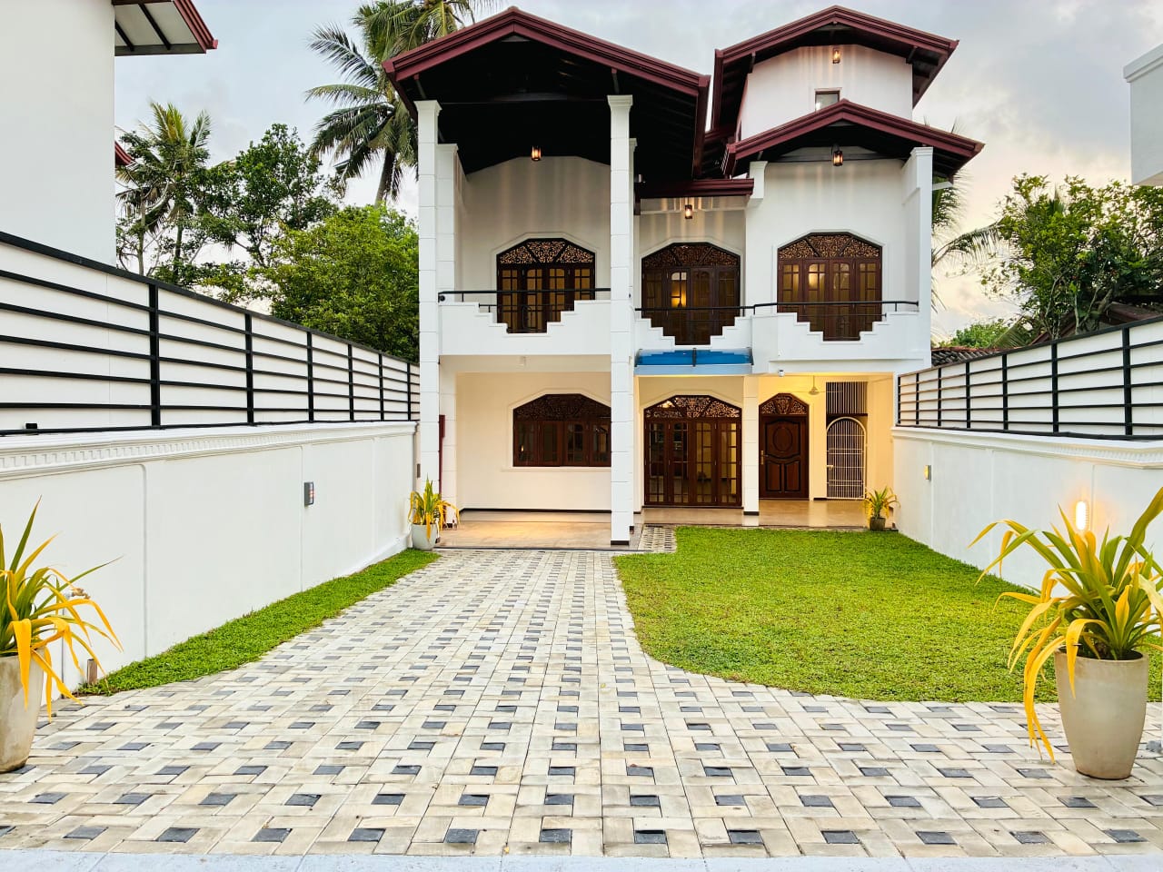 Modernized 2 Storey House for Sale in Bokundara, Piliyandala