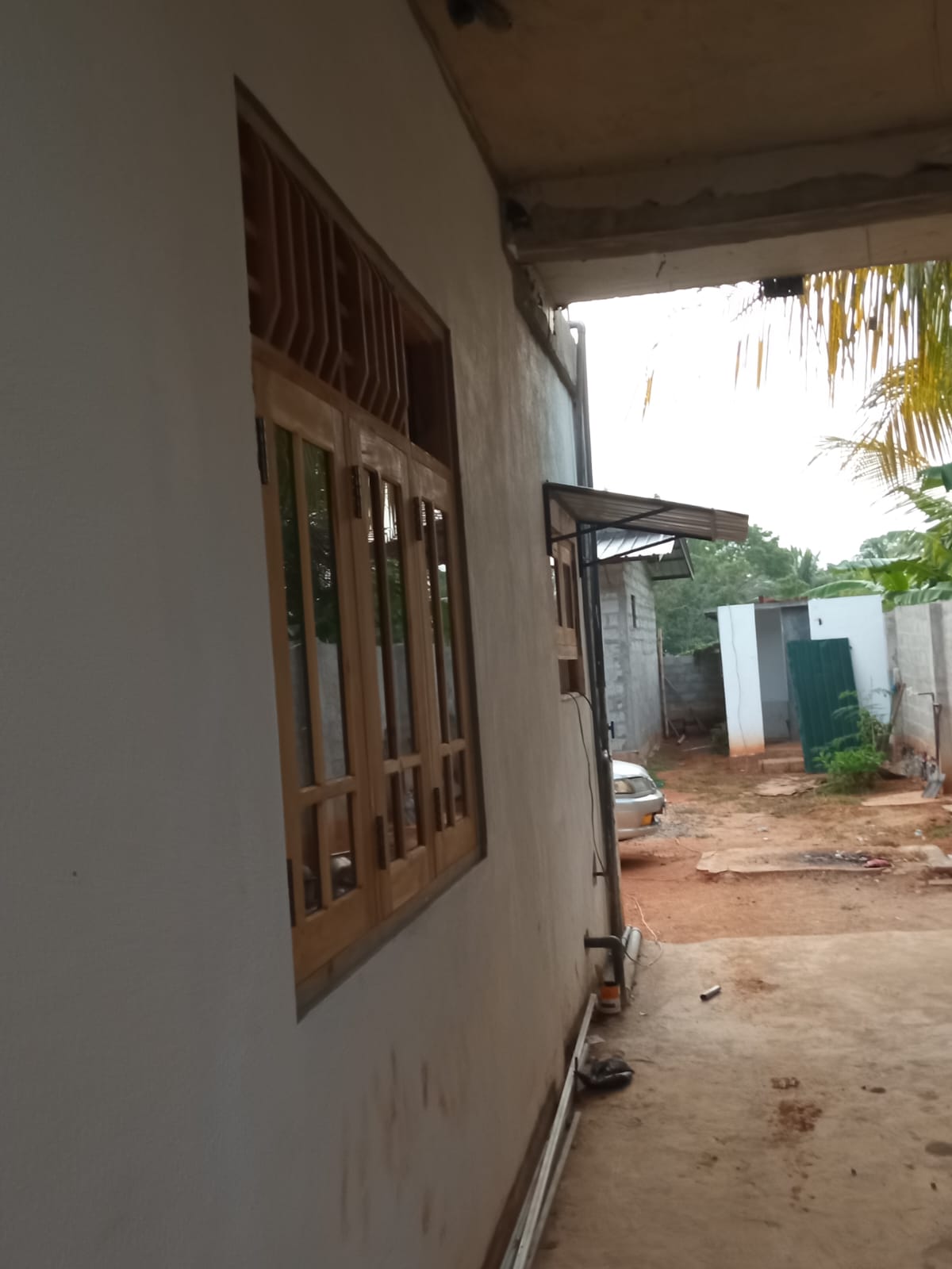 Land with House for Sale – Wariyapola