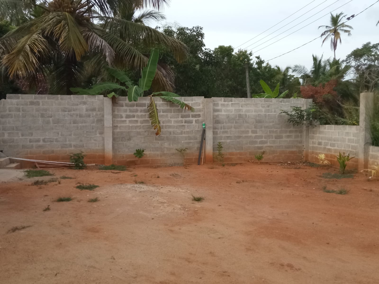Land with House for Sale – Wariyapola
