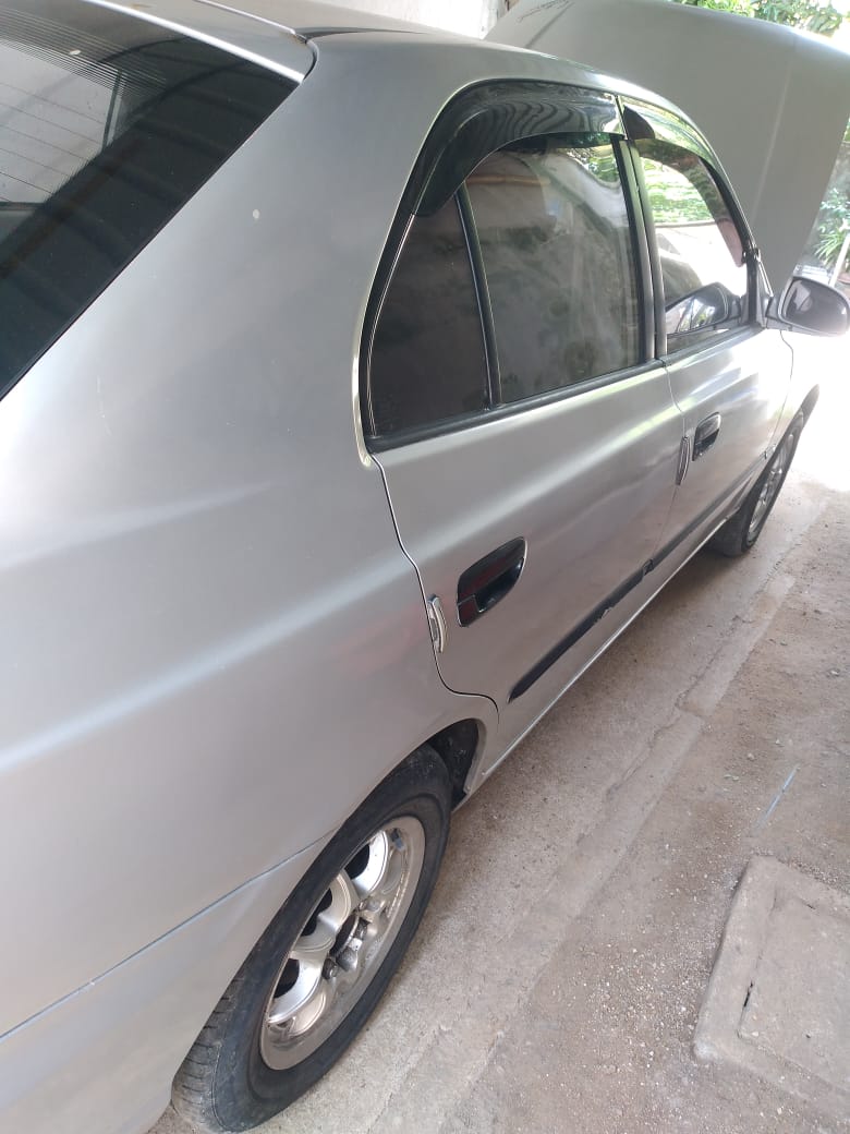 Hyundai Accent 2001