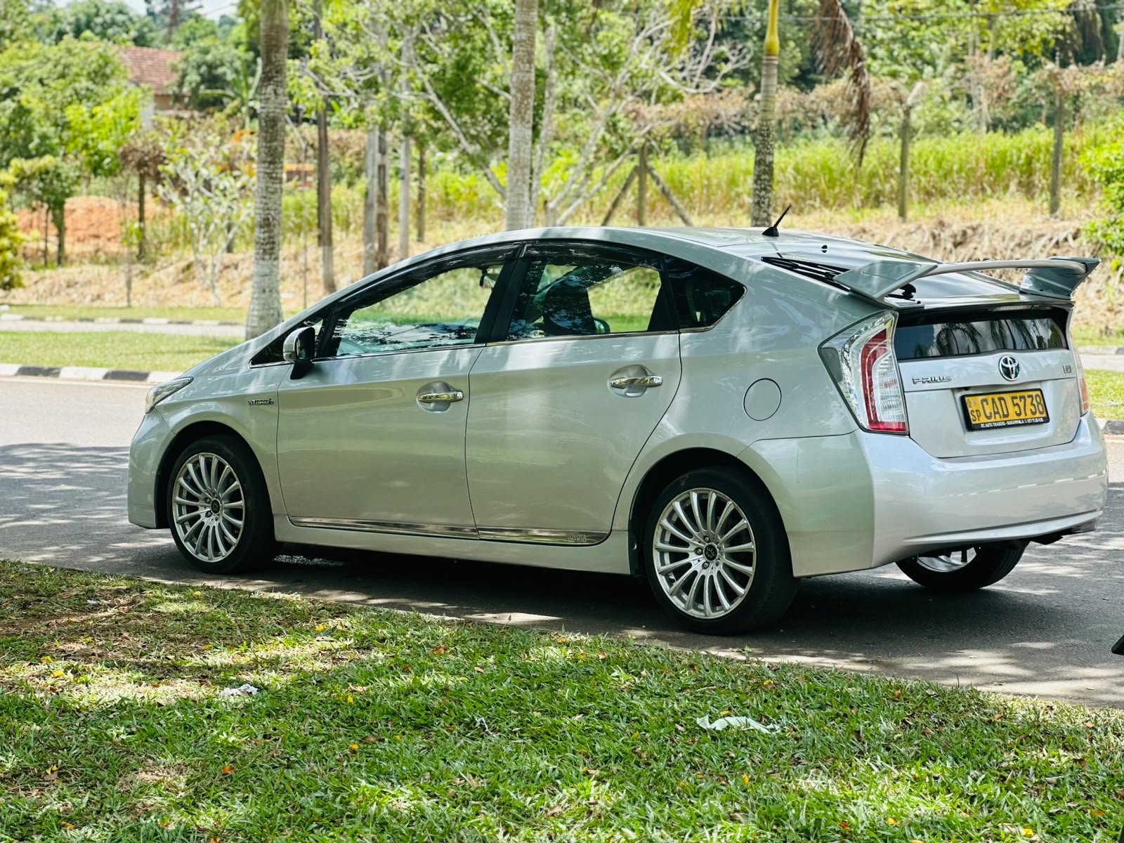 TOYOTA PRIUS 2013