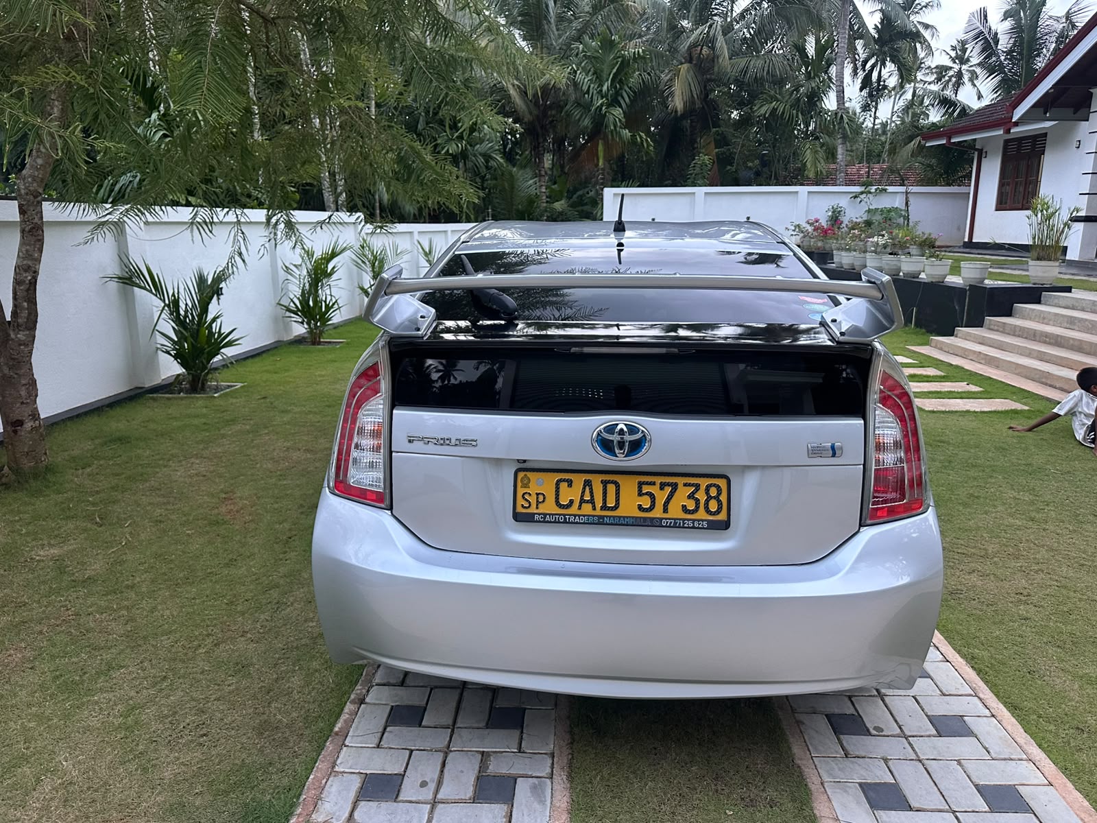TOYOTA PRIUS 2013