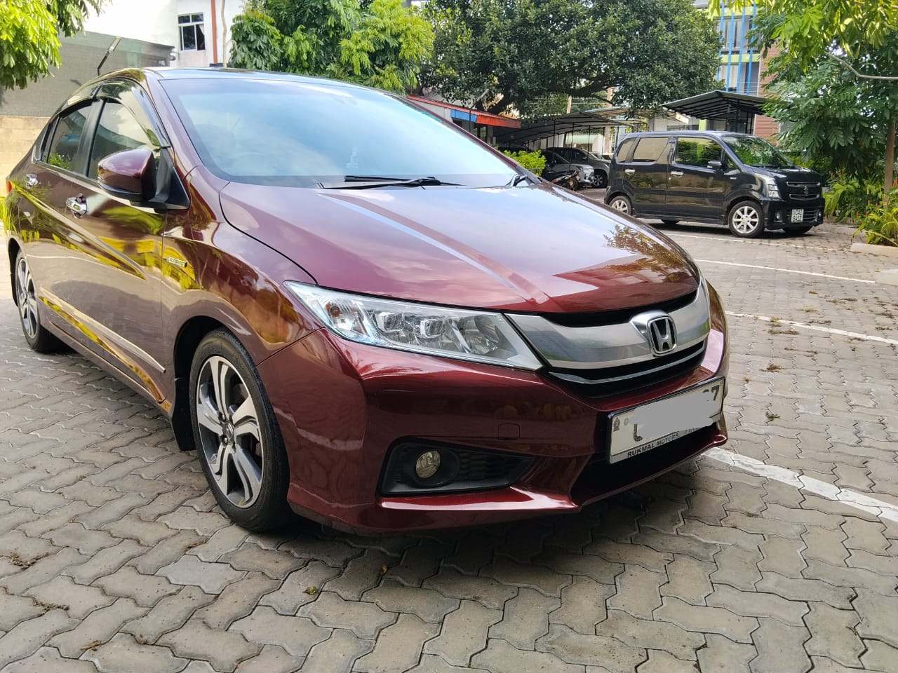 Honda Grace 2015