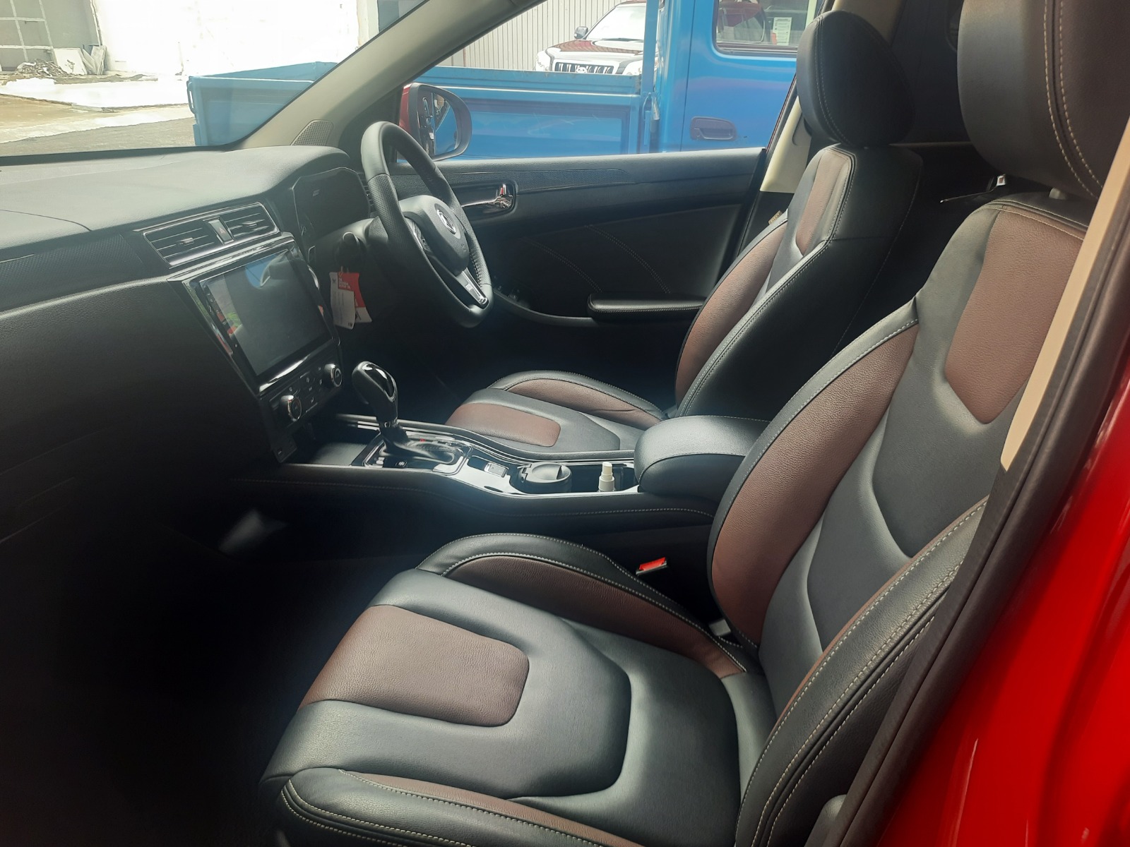 DFSK Glory CVT L 2021