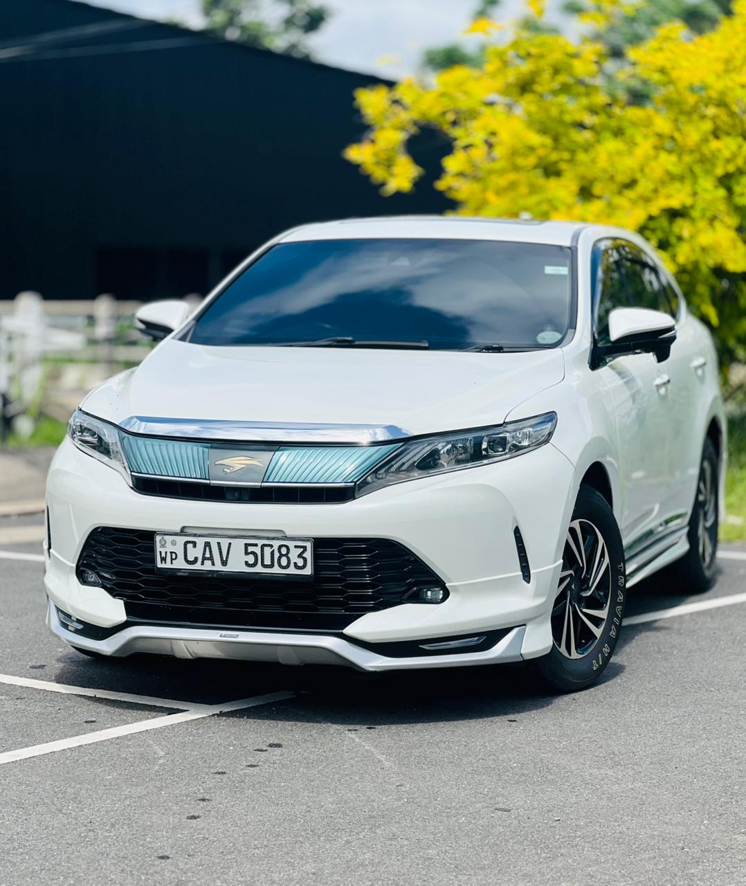 Toyota Harrier 2017