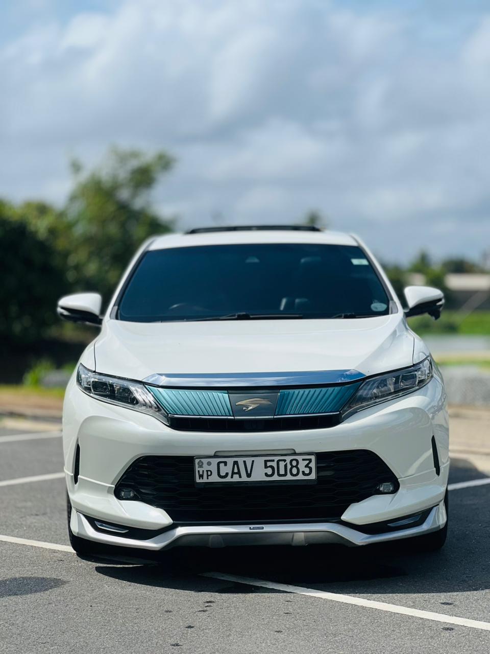 Toyota Harrier 2017