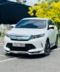 Toyota Harrier 2017