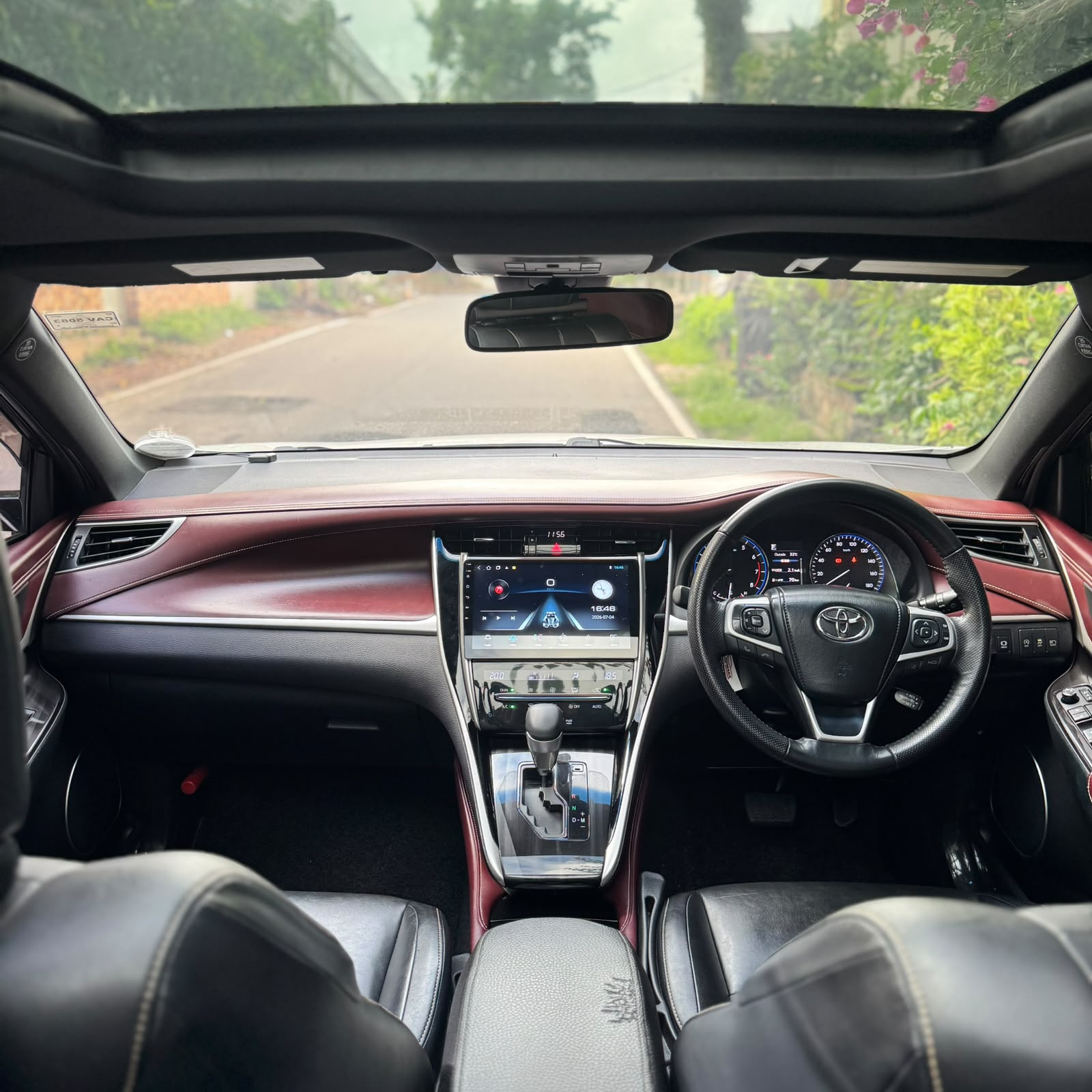 Toyota Harrier 2017