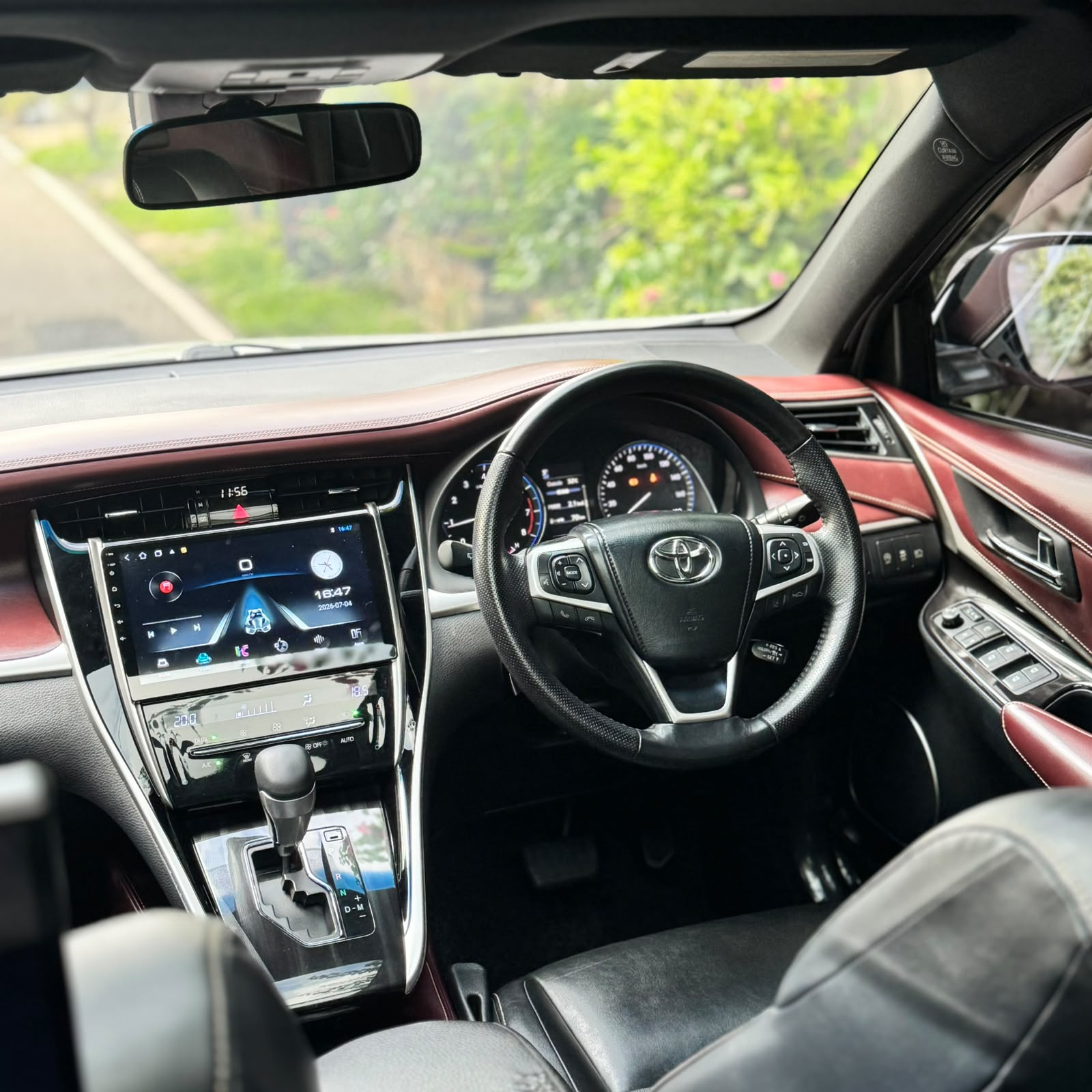 Toyota Harrier 2017