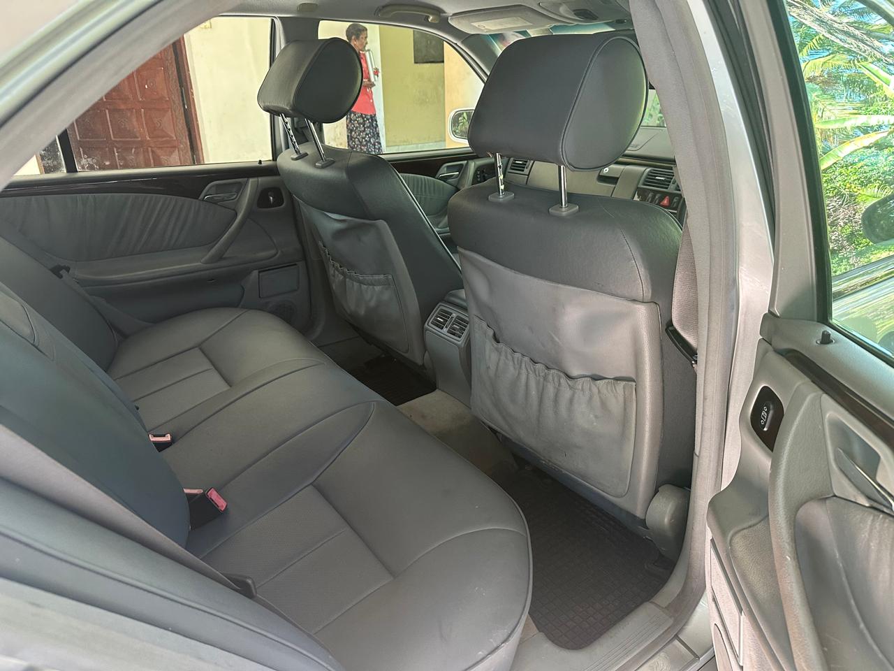 Mercedes Benz E200 Facelift 2000