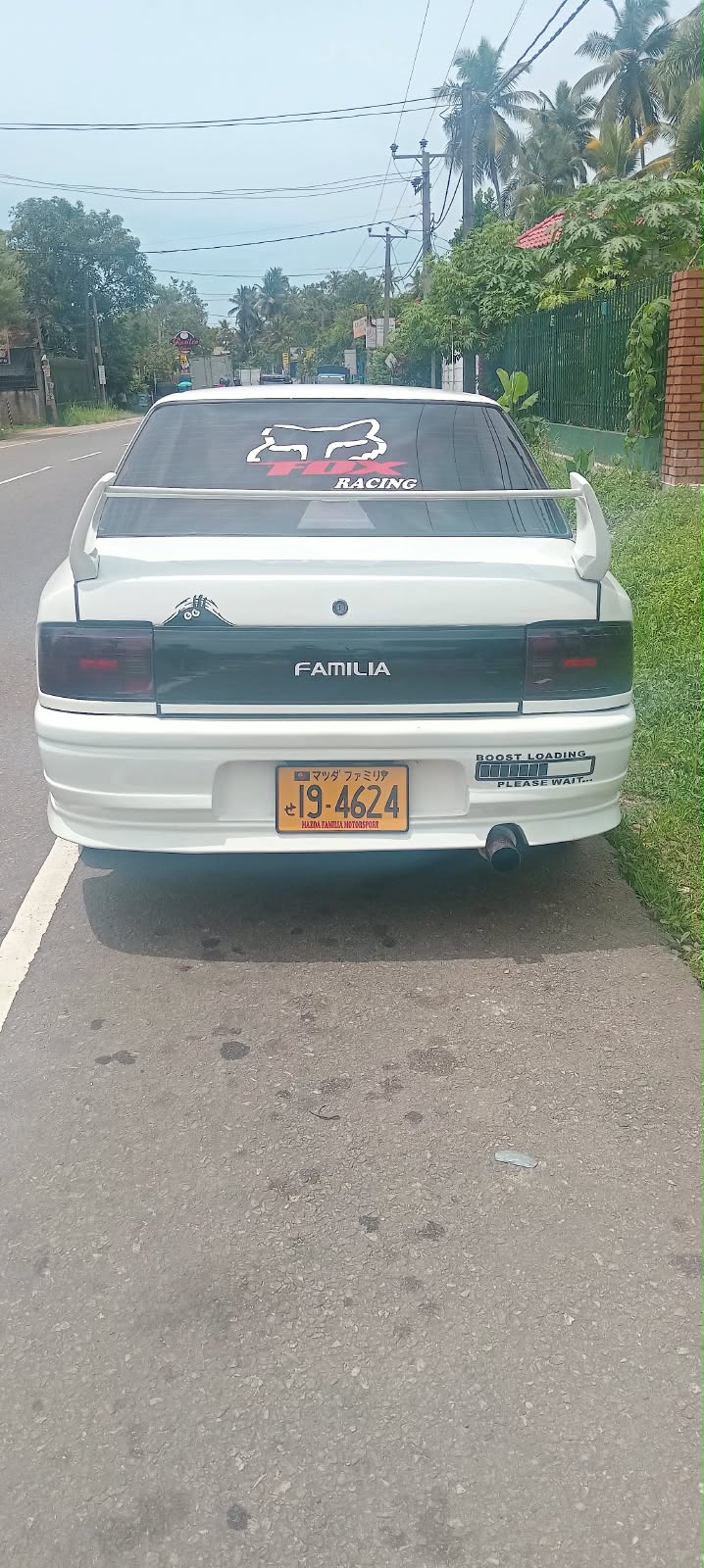 Mazda Familia 1991
