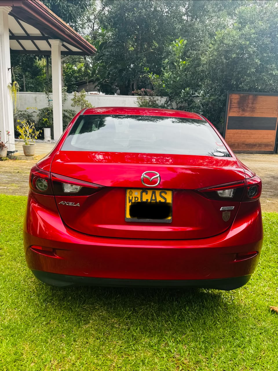 Mazda Axela 2016