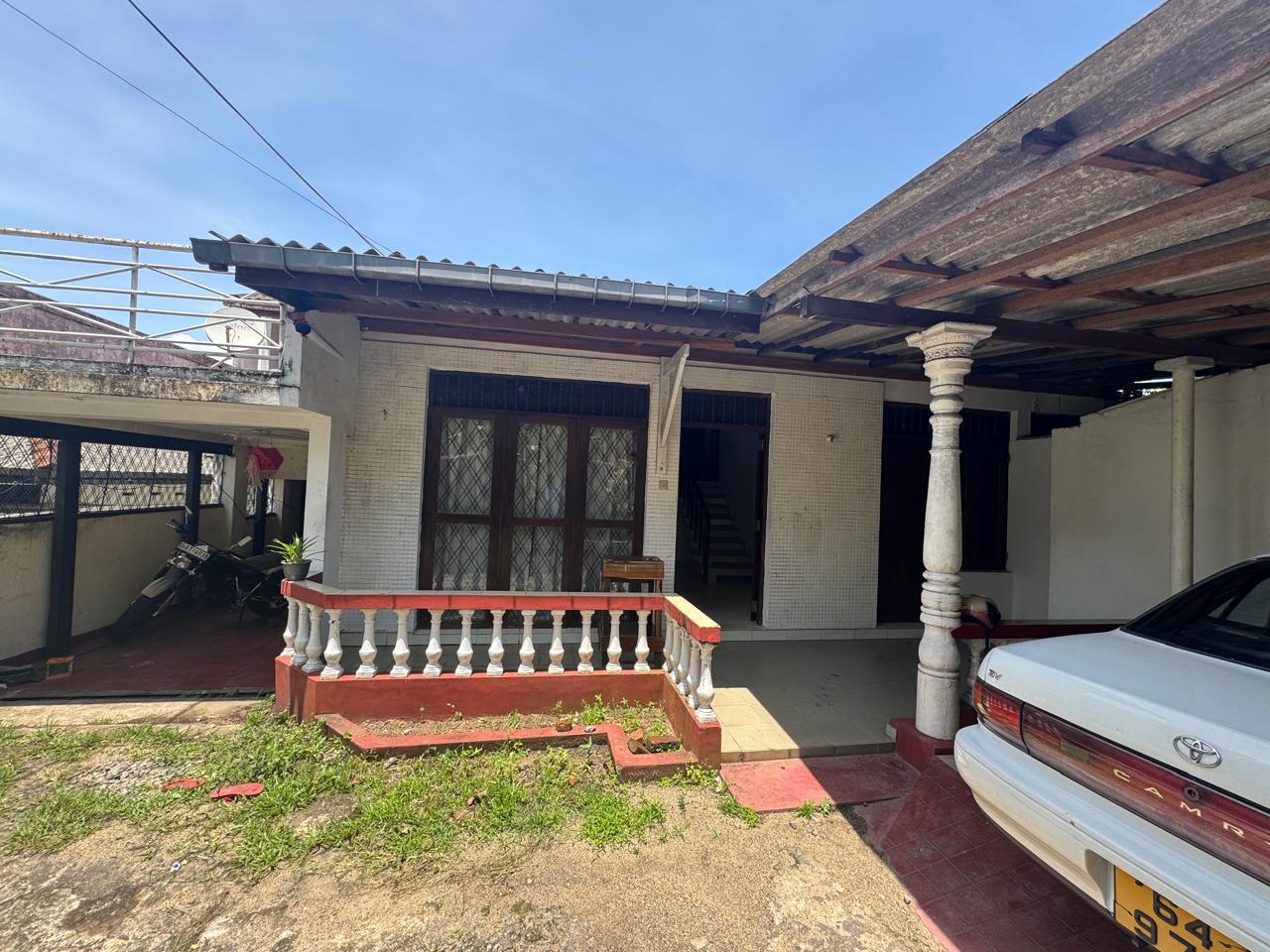 House with Valuable Land for Sale in Kotte