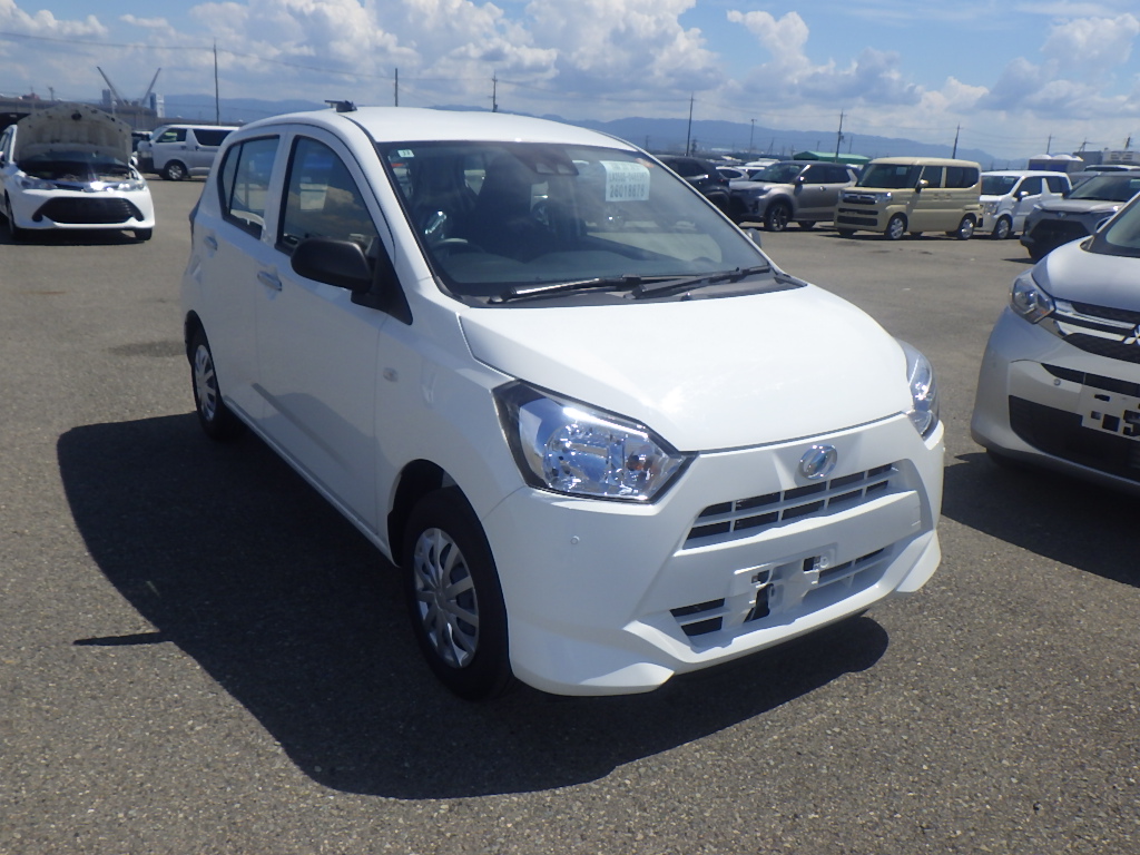 Daihatsu Mira 2025