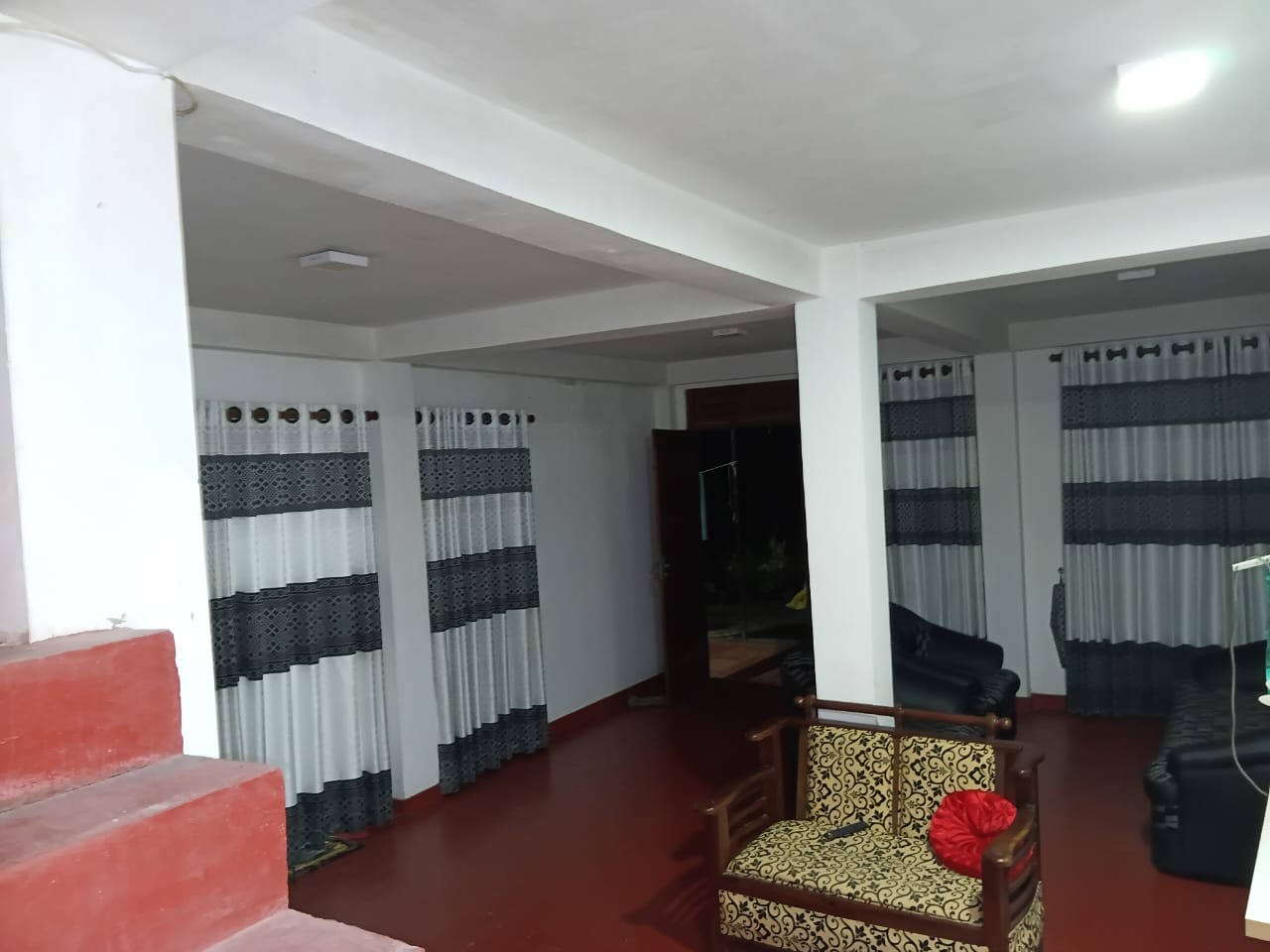 නිවස විකිණීමට – නාවලපිටිය