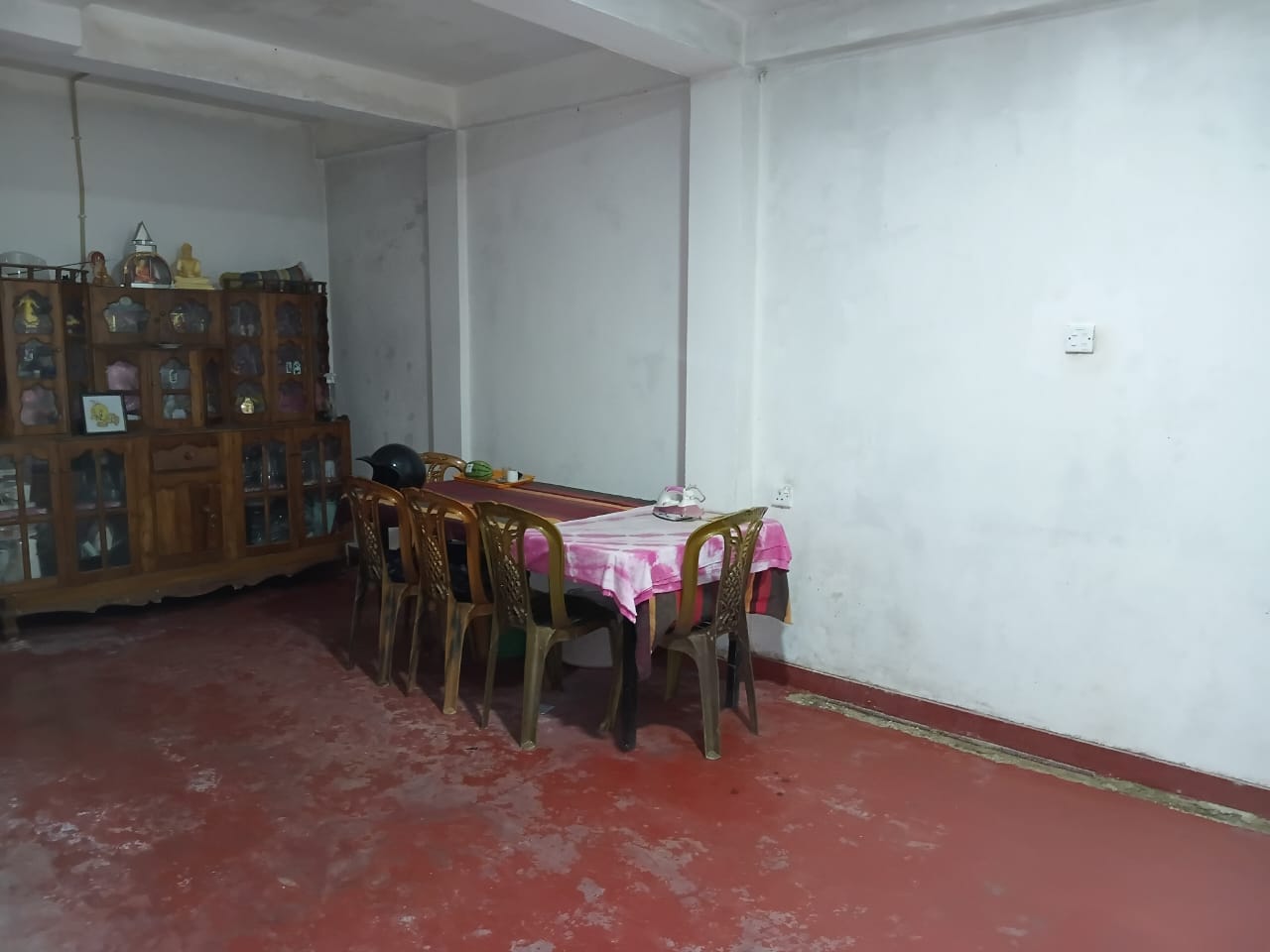 නිවස විකිණීමට – නාවලපිටිය