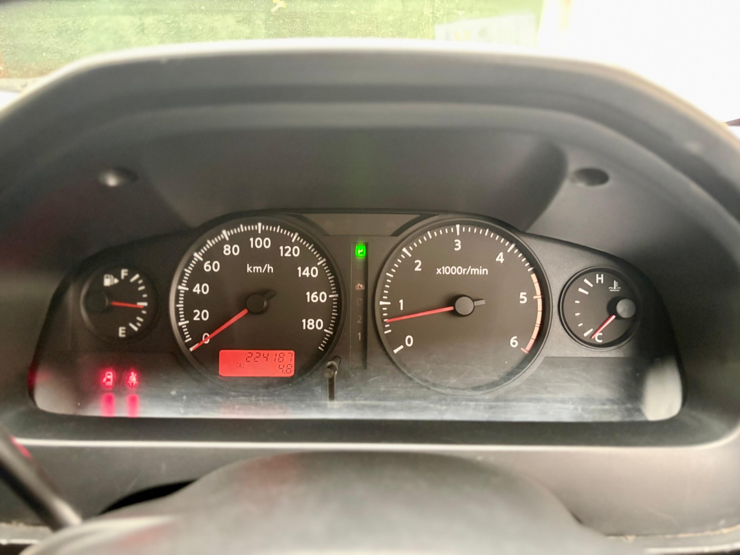 Nissan Caravan 2008