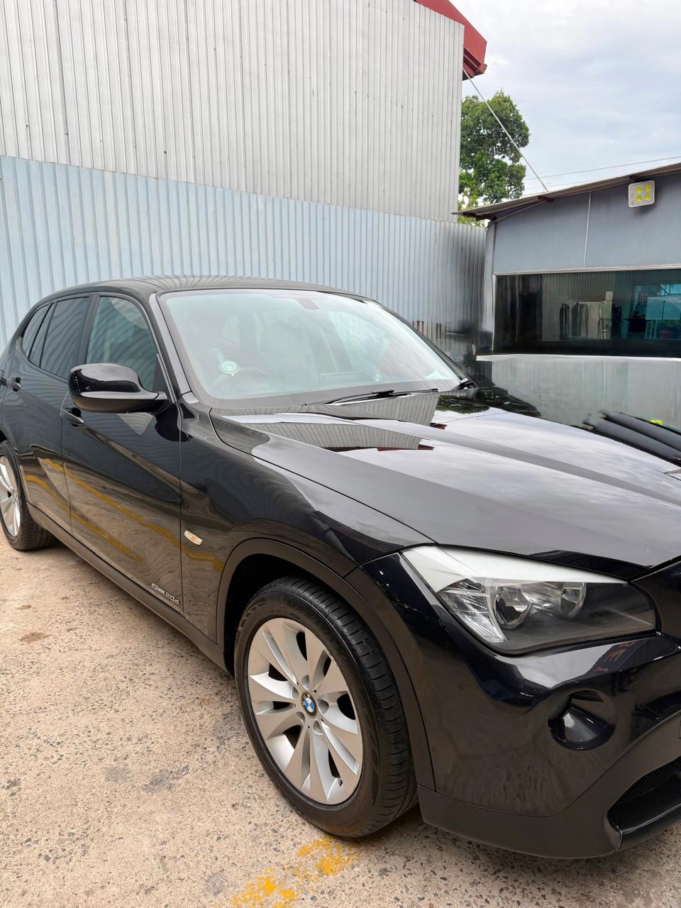 BMW X1 2011