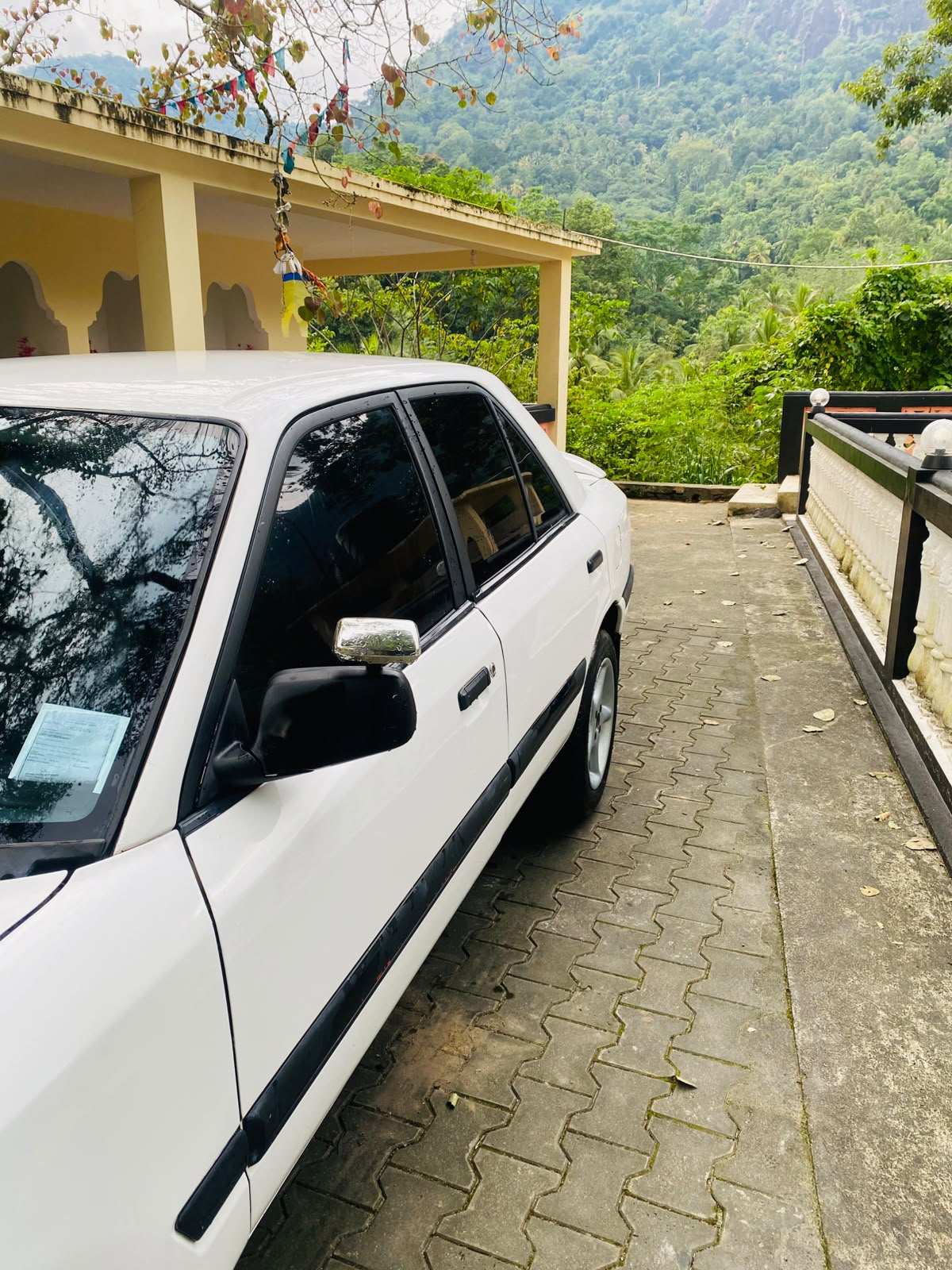 Mazda 3 1989