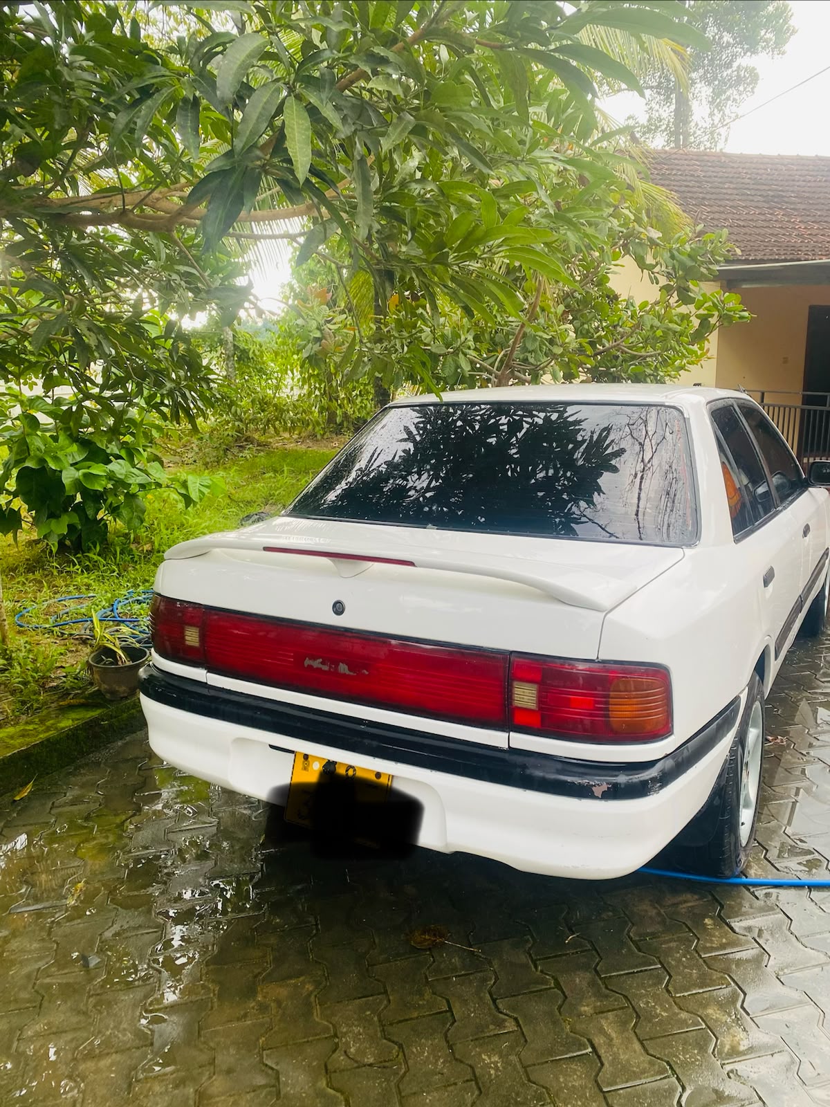 Mazda 3 1989