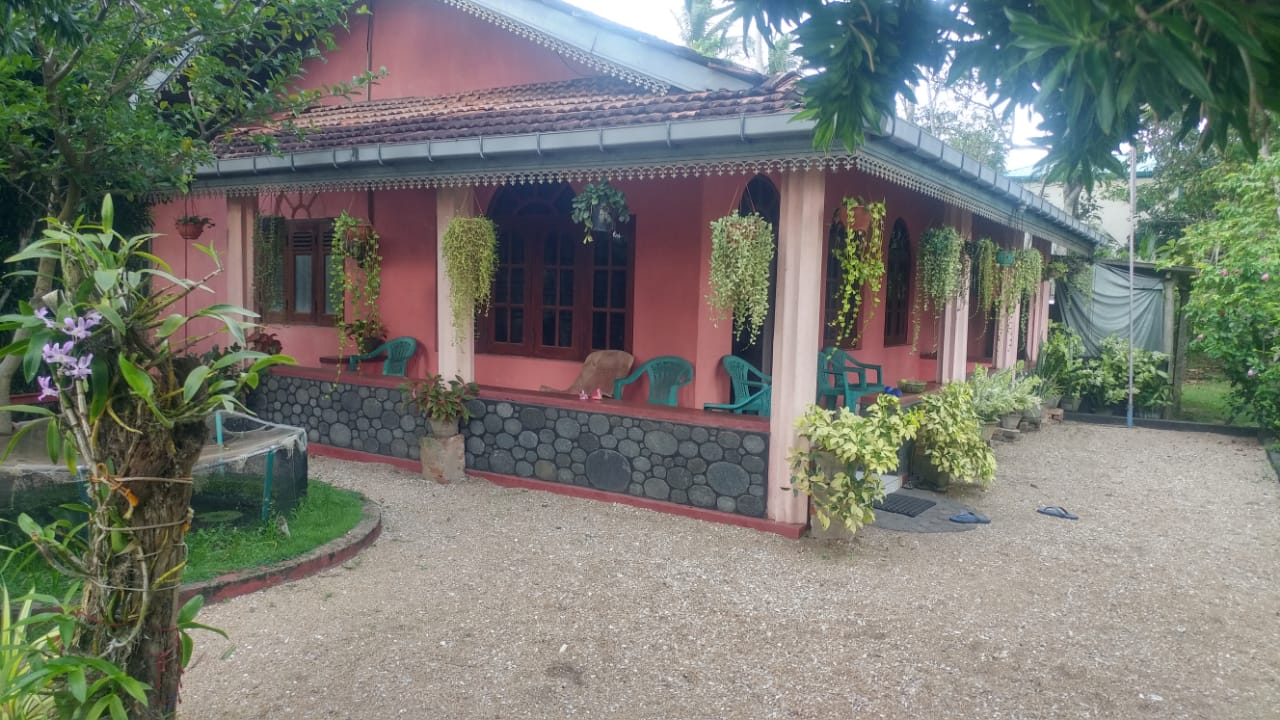 Land with House for Sale Pamunugama
