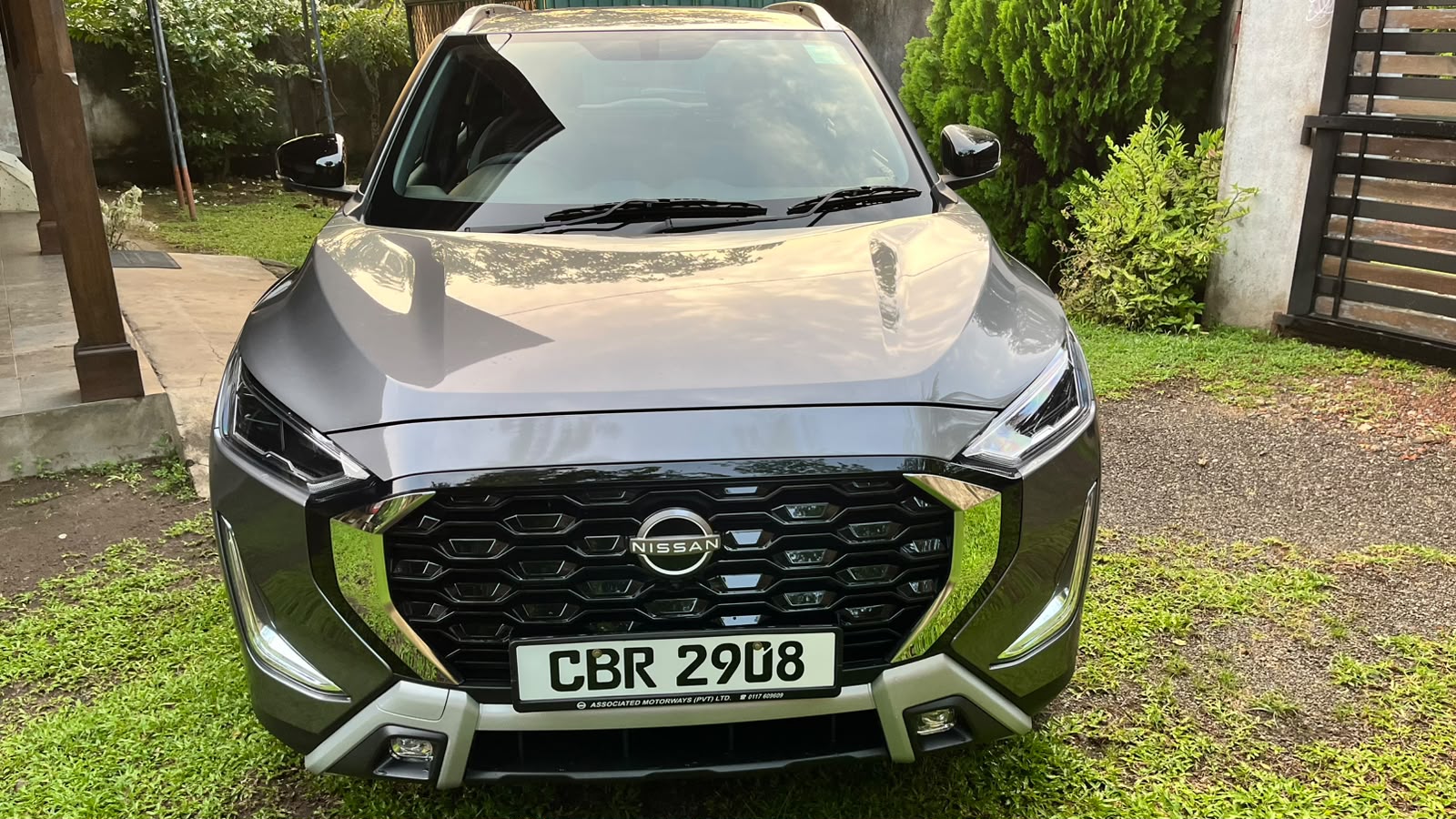 Nissan Magnite N Connecta CVT Turbo 2025