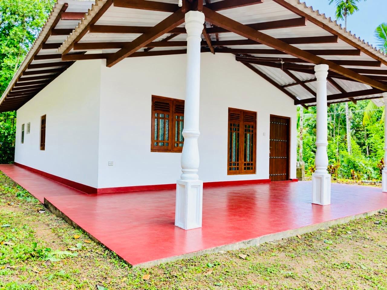 අංගසම්පූර්ණ නිවසක් විකිණීමට – පයාගල