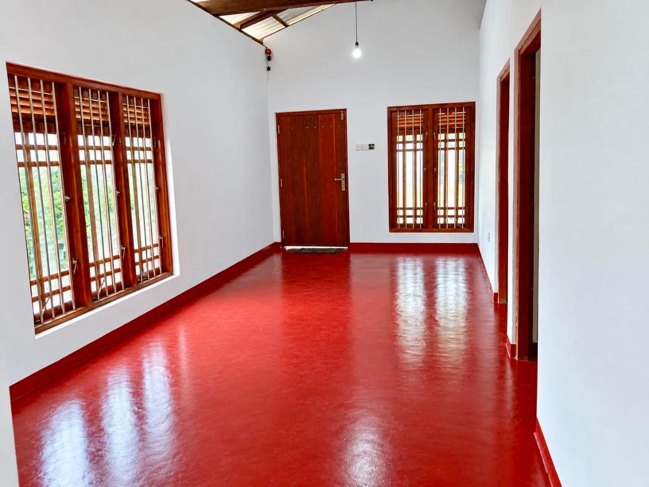 අංගසම්පූර්ණ නිවසක් විකිණීමට – පයාගල