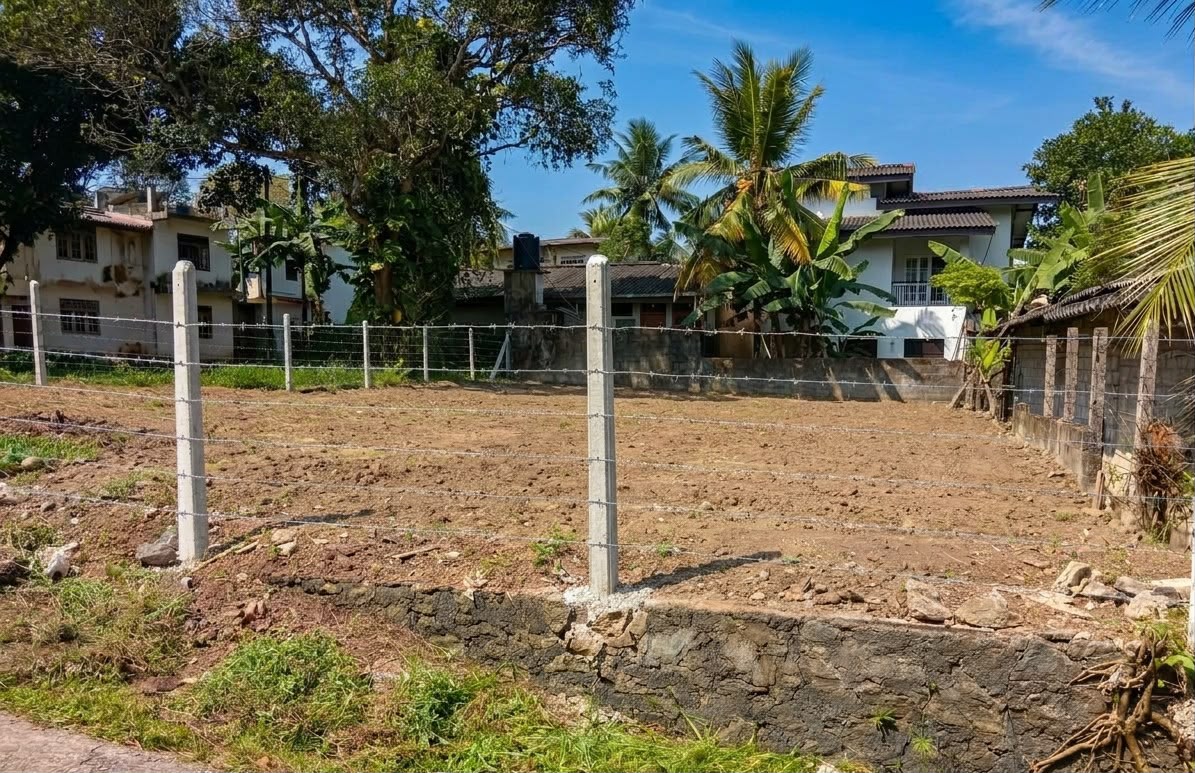 Land for Sale in Hokandara