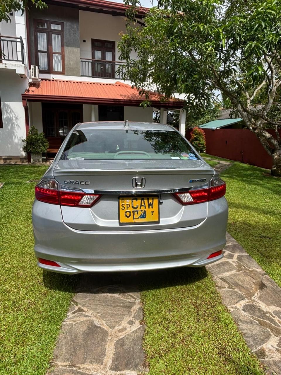 Honda Grace EX Package 2016